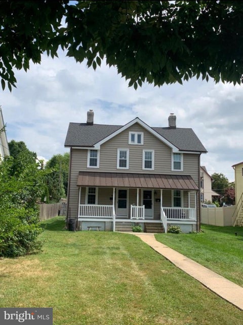 Photo for 28 W KING STREET W