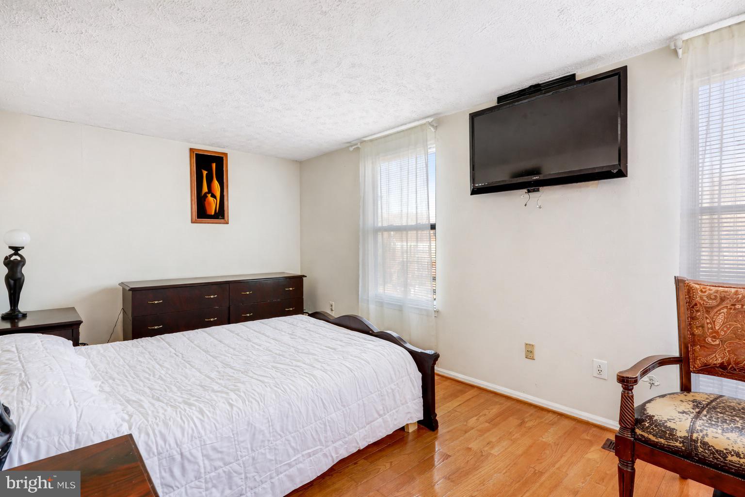 POHICK VILLAGE - Residential