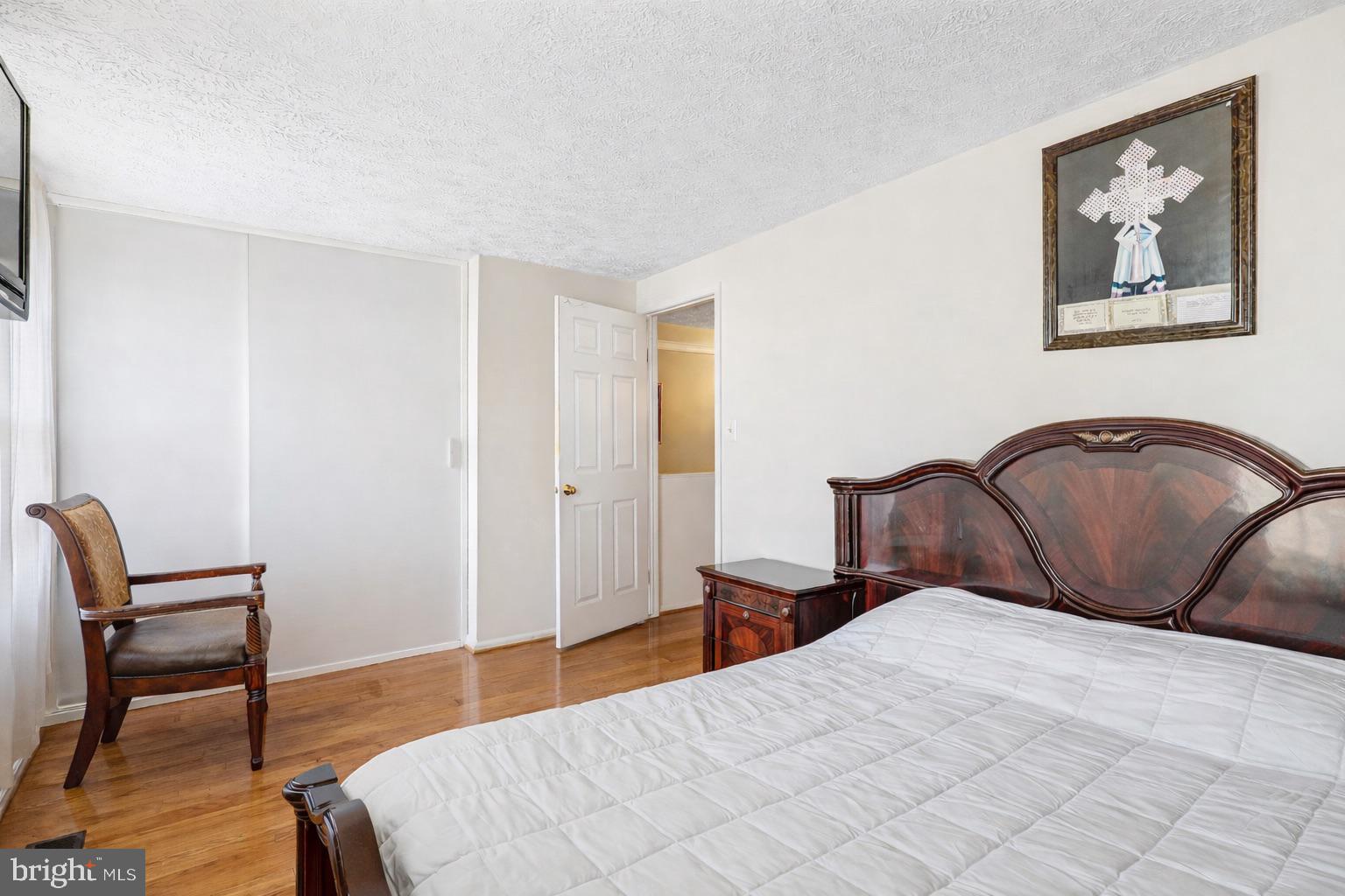 POHICK VILLAGE - Residential