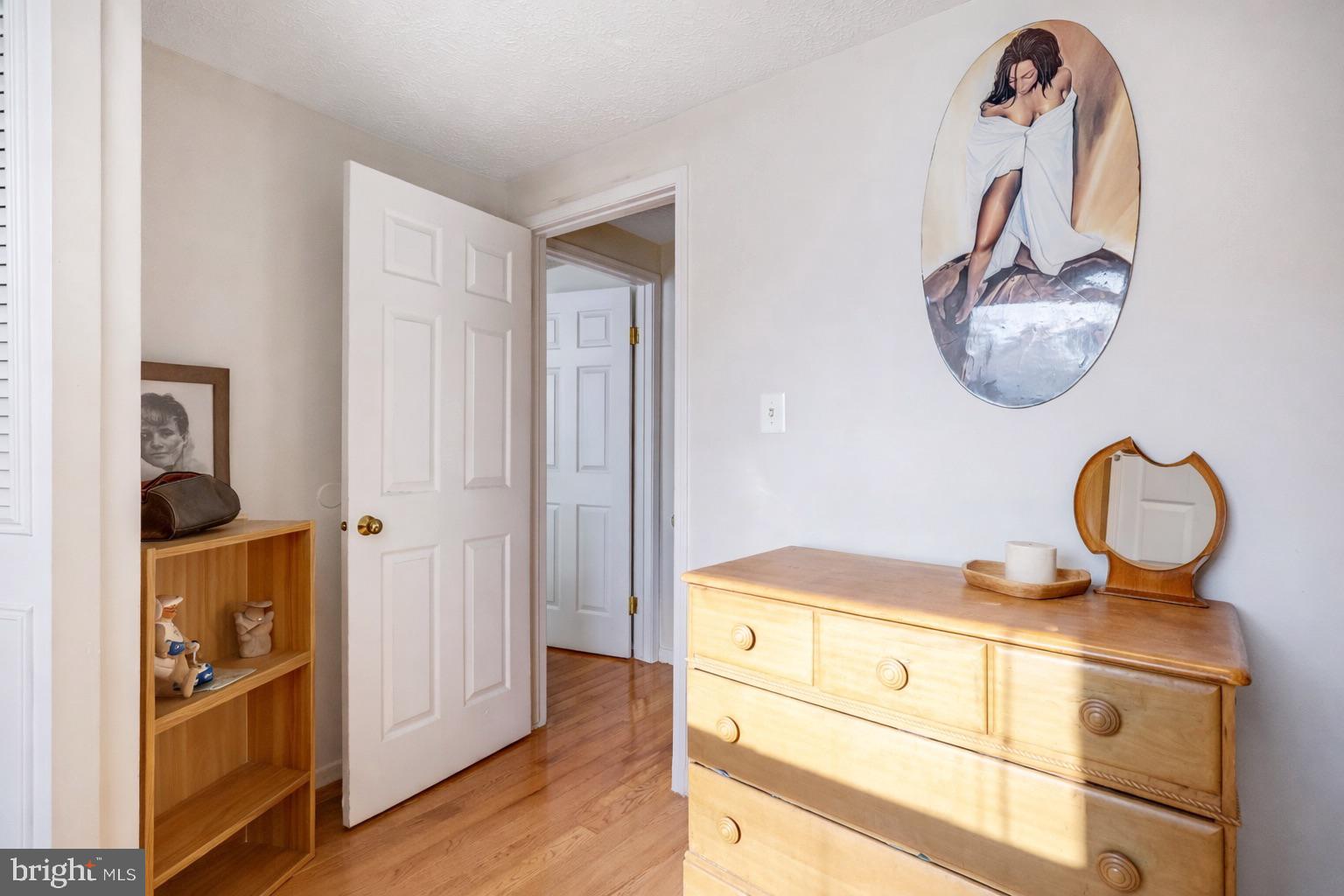 POHICK VILLAGE - Residential