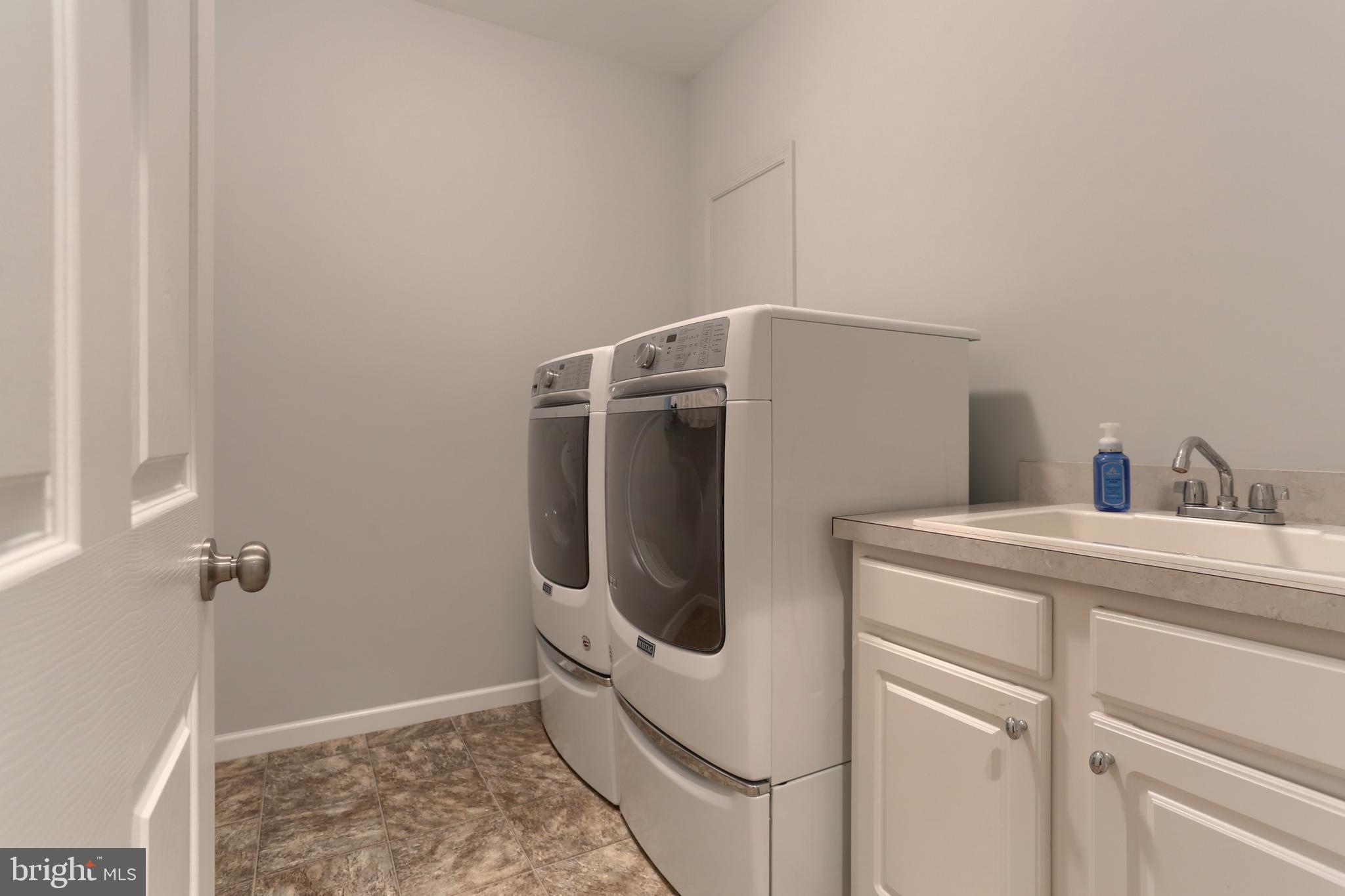 WILLOW CREEK FARMS - Residential