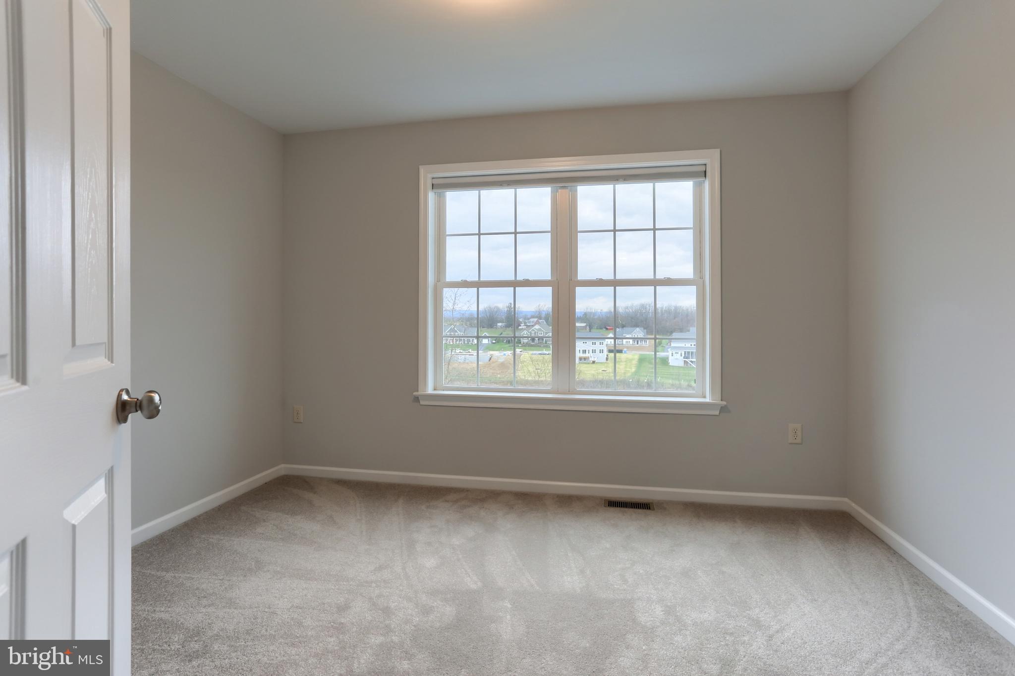 WILLOW CREEK FARMS - Residential