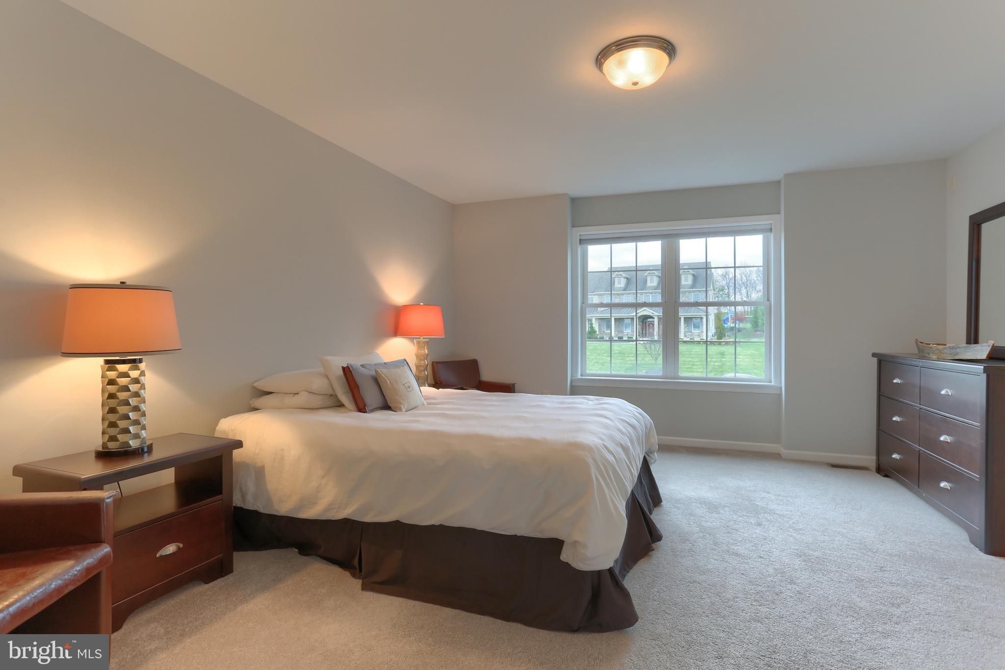 WILLOW CREEK FARMS - Residential