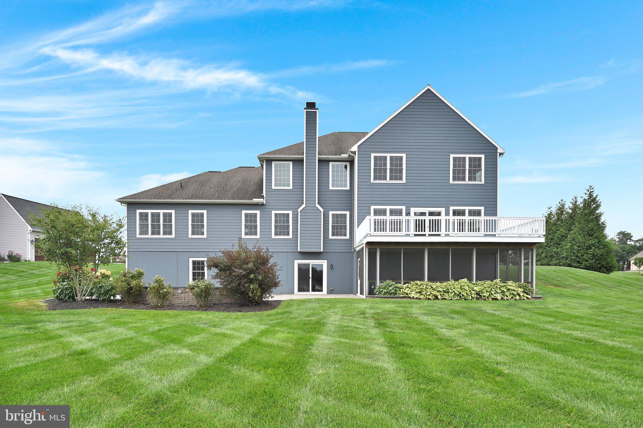 WILLOW CREEK FARMS - Residential