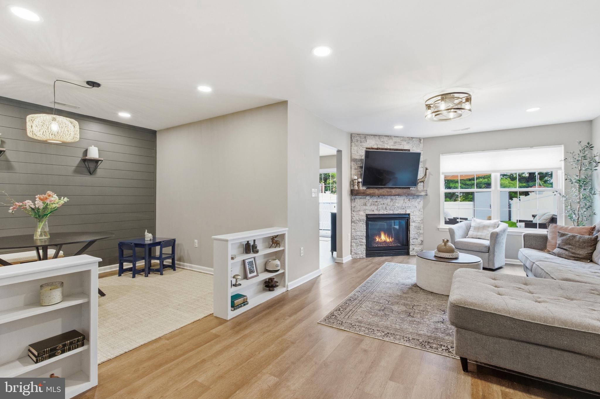 527 MUSKET COURT