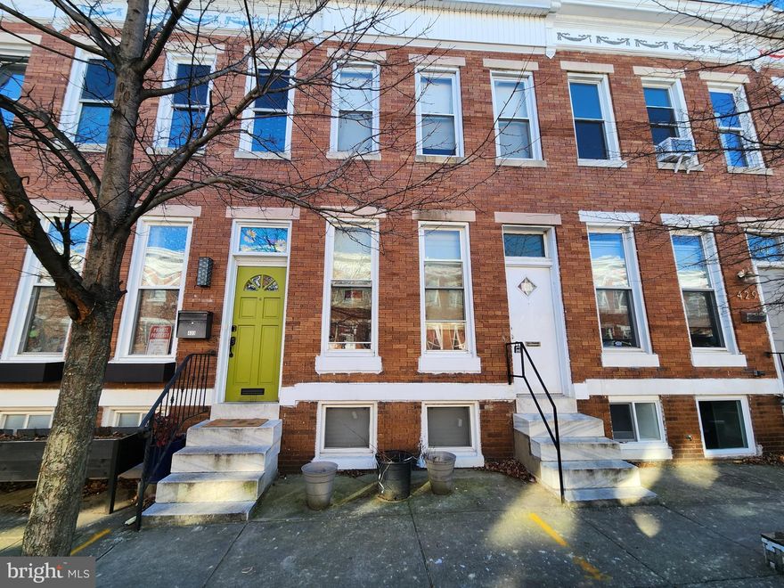 ONLINE AUCTION: Bidding begins 3/25/2025 @ 10:00 AM. Bidding ends 3/27/2025 @ 12:30 PM. List Price is Suggested Opening Bid. 2 Story Townhouse located in the Harwood area of Baltimore City. Residents can enjoy the nearby attractions such as the John Hopkins University, Medstar Union Memorial Hospital, Clifton Park, Clifton Park Golf Course, & Baltimore Symphony Orchestra. Property is Vacant. Easy Access to Major Traffic Artery Greenmount Ave. Deposit: $10,000.