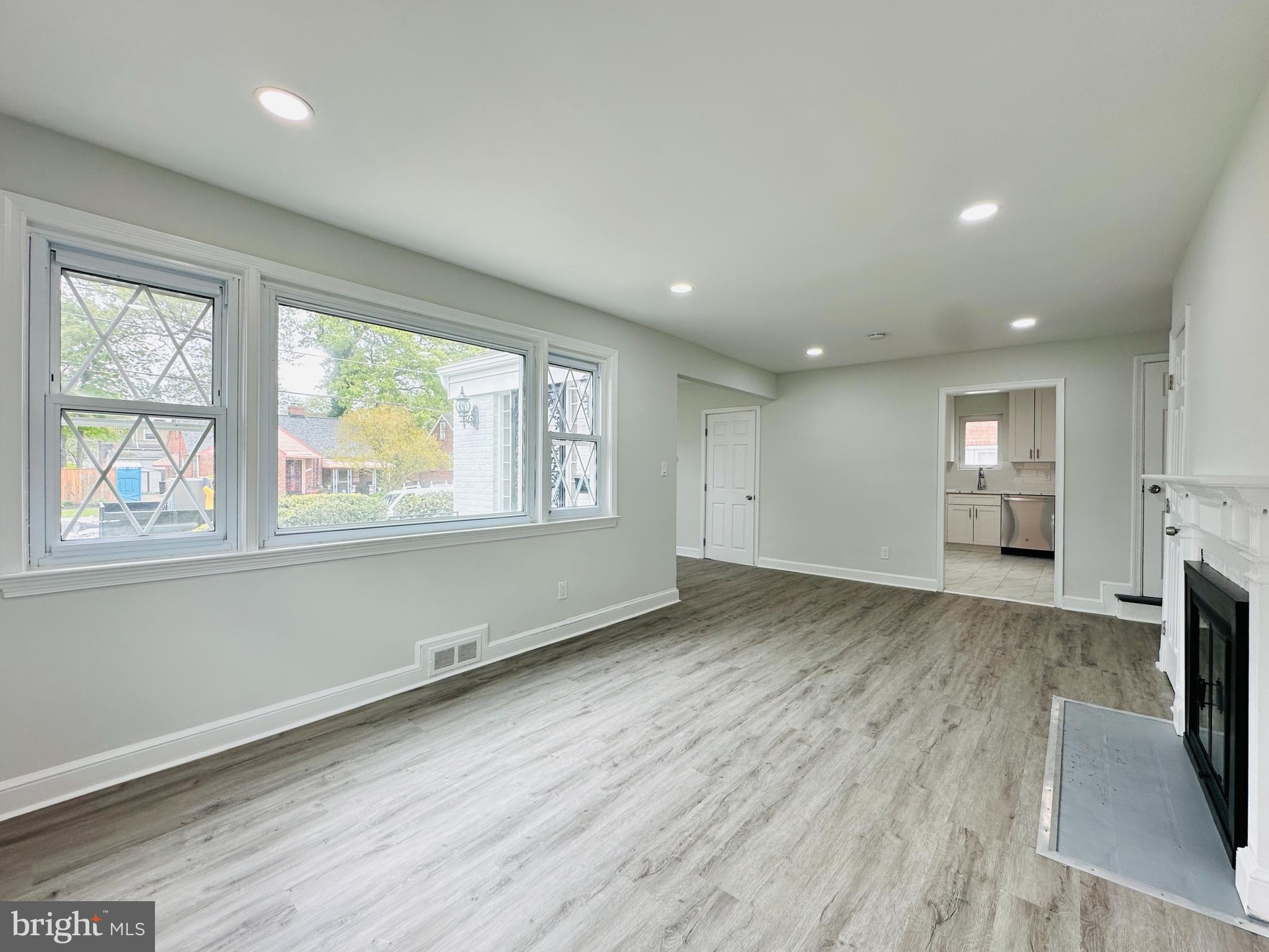 HILLCREST HEIGHTS - Residential