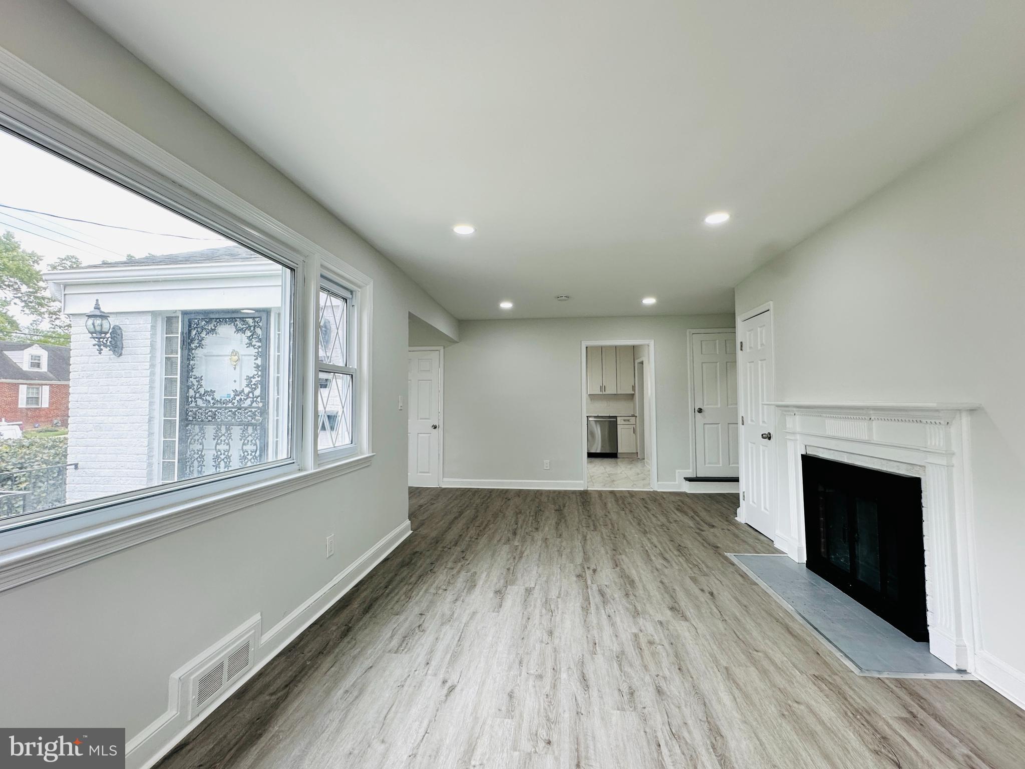 HILLCREST HEIGHTS - Residential