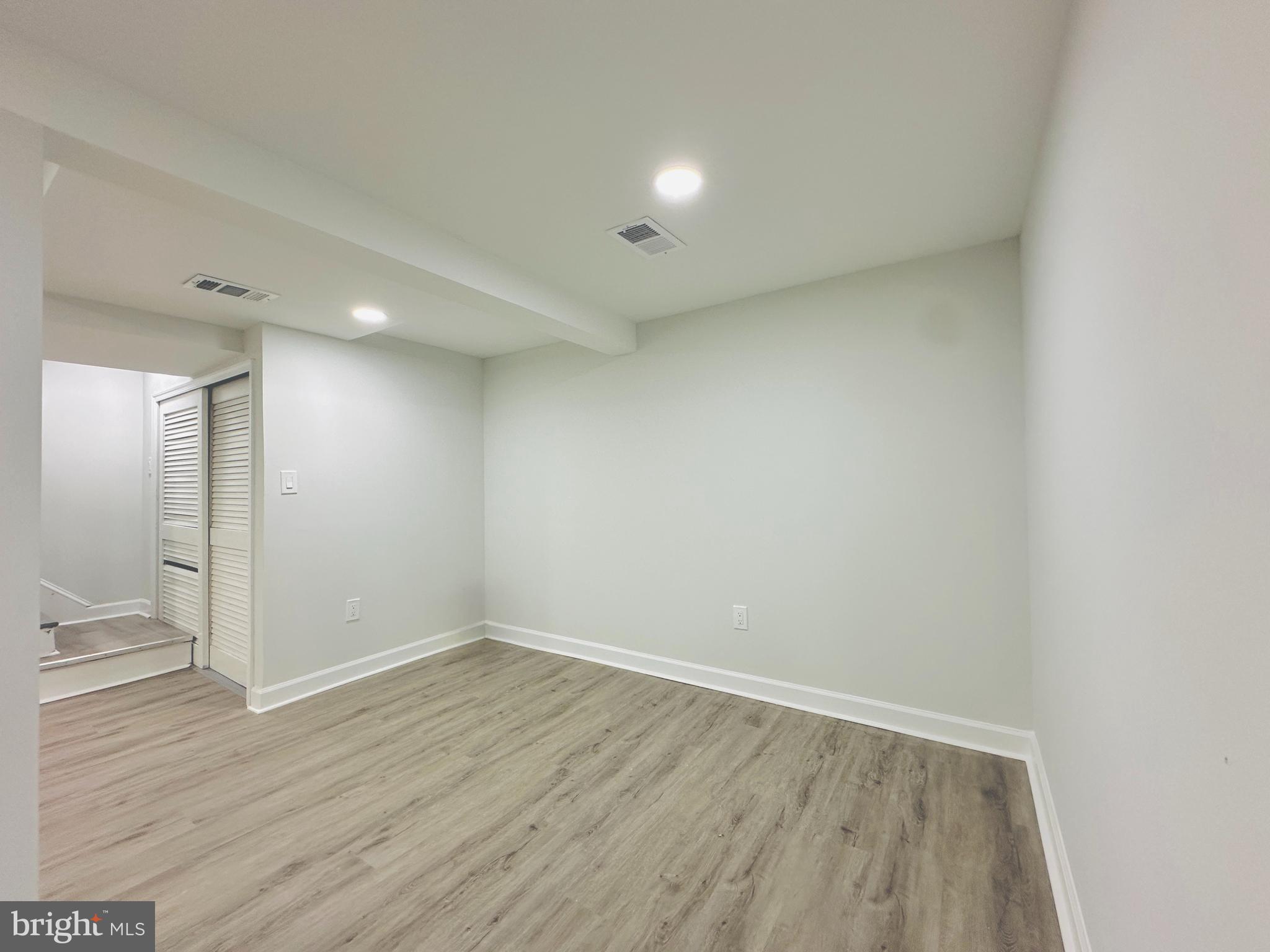 HILLCREST HEIGHTS - Residential