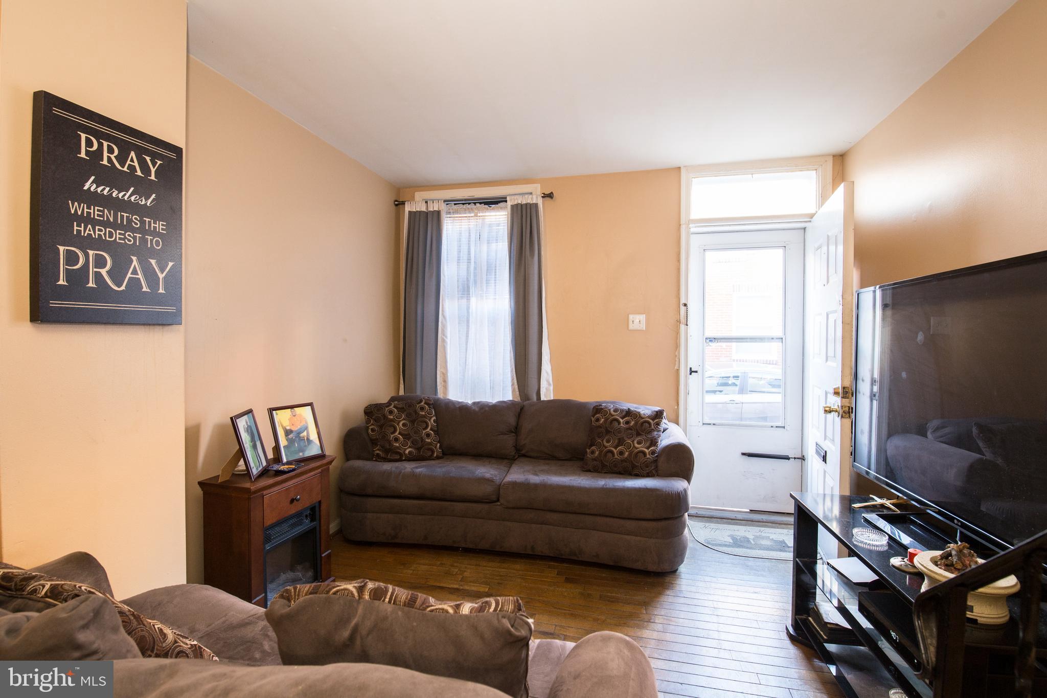 DICKINSON NARROWS - Residential