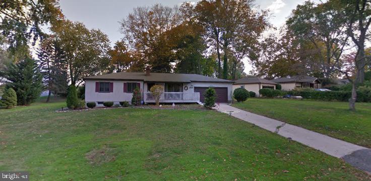 CONSTANT FRIENDSHIP - Residential