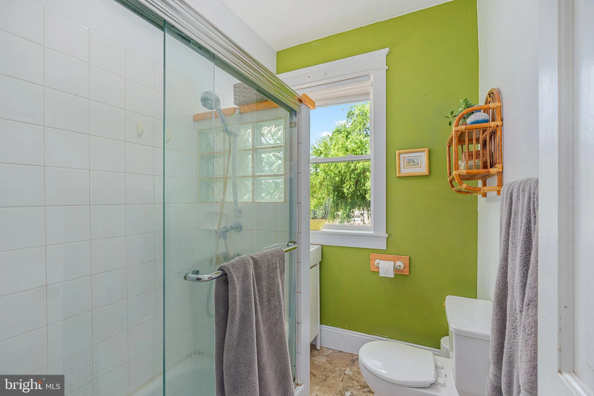 Bethlehem, Pennsylvania 18015, United States, 4 Bedrooms Bedrooms, ,1 BathroomBathrooms,Residential,Coming Soon,164046