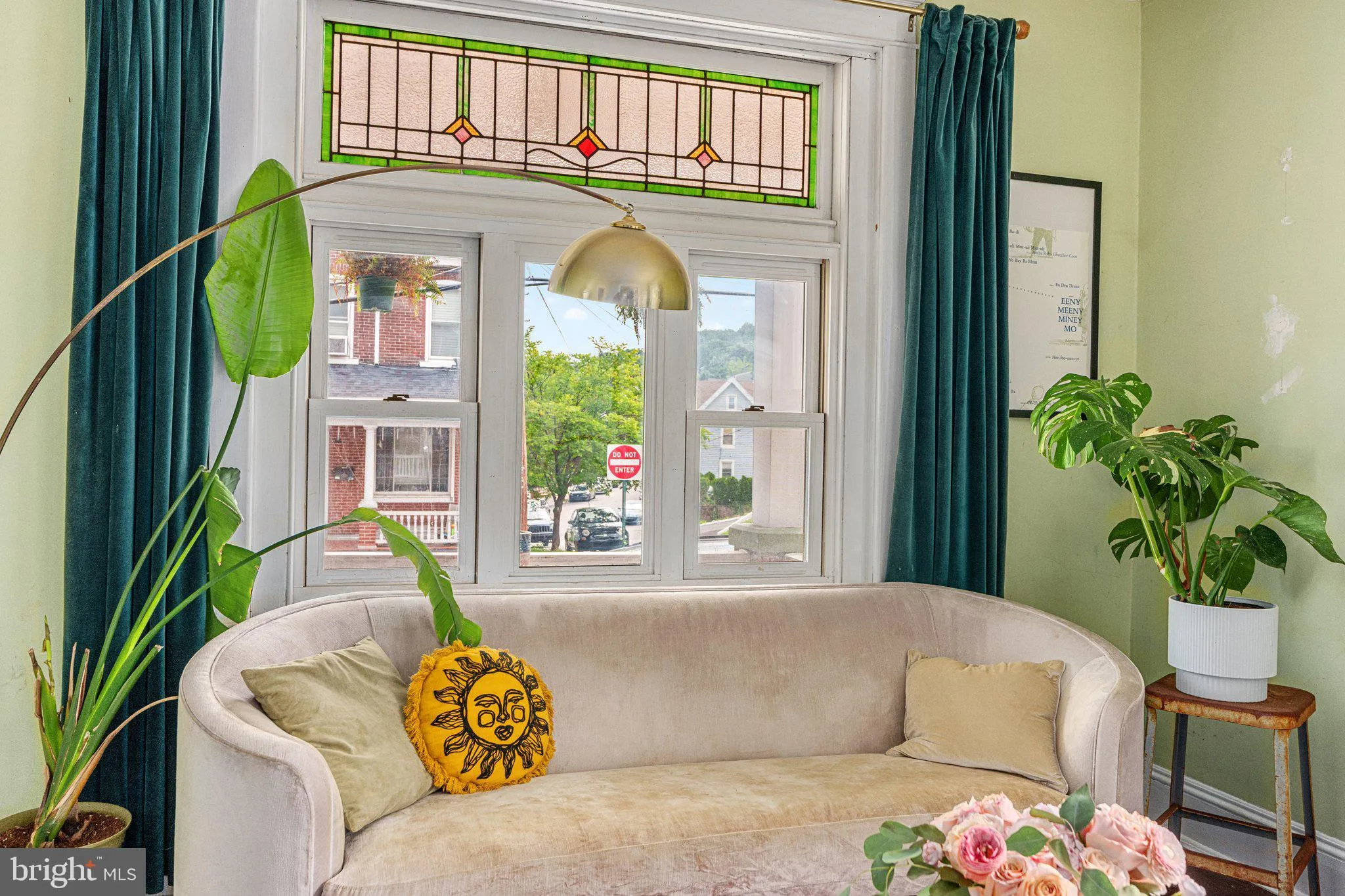 Bethlehem, Pennsylvania 18015, United States, 4 Bedrooms Bedrooms, ,1 BathroomBathrooms,Residential,Coming Soon,164046