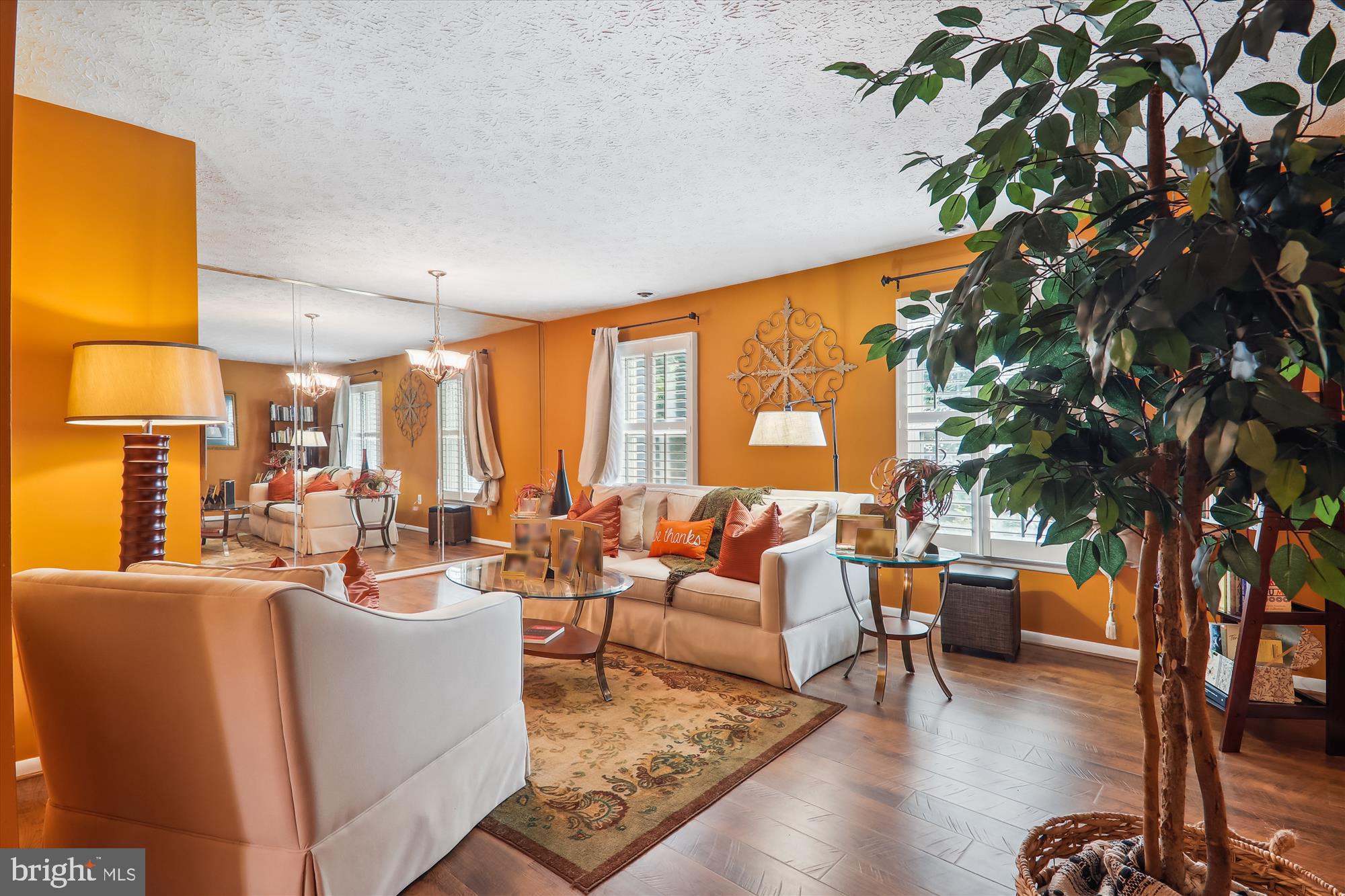 HILLCREST TOWNE - Residential