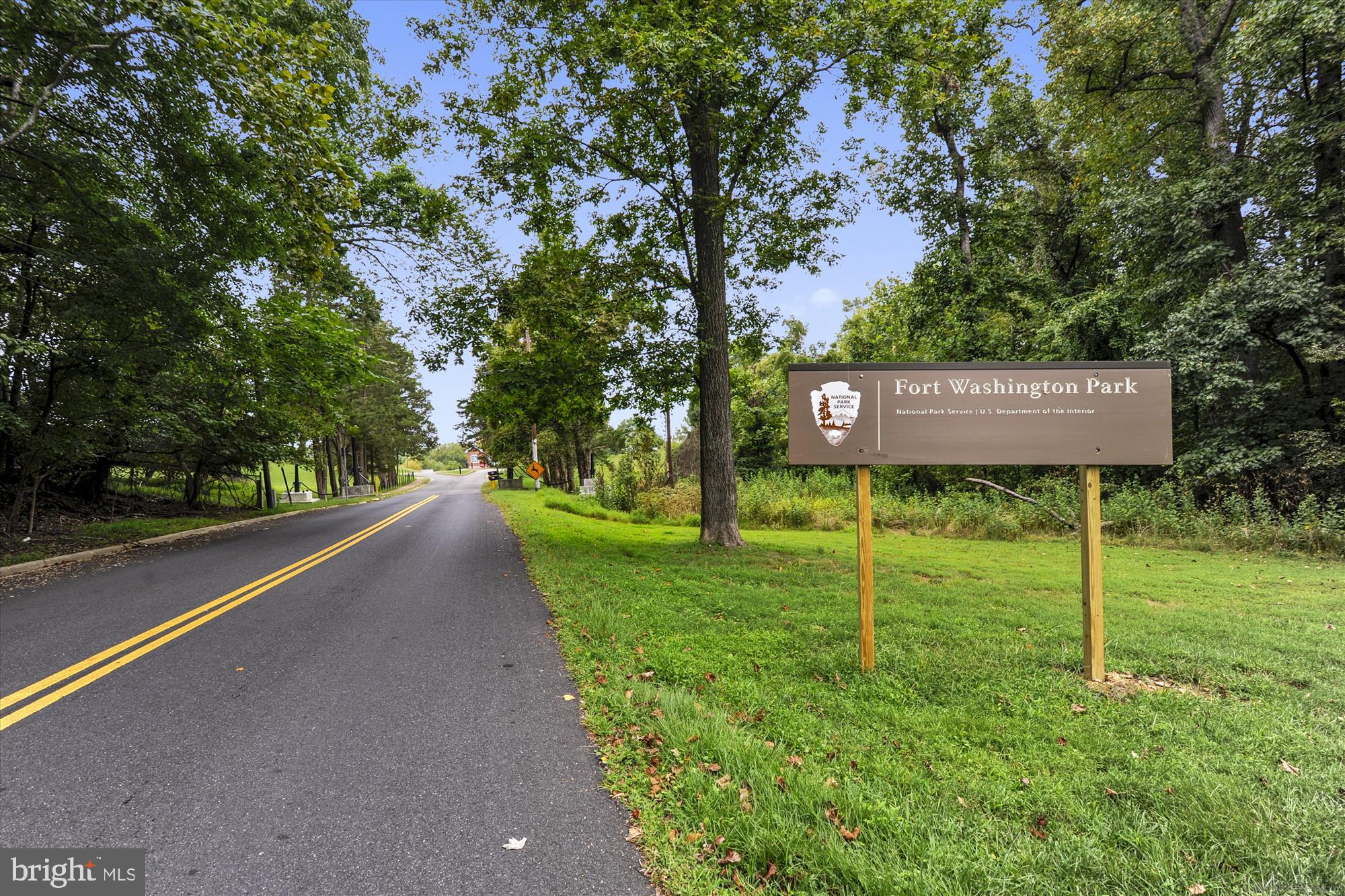 HILLCREST TOWNE - Residential