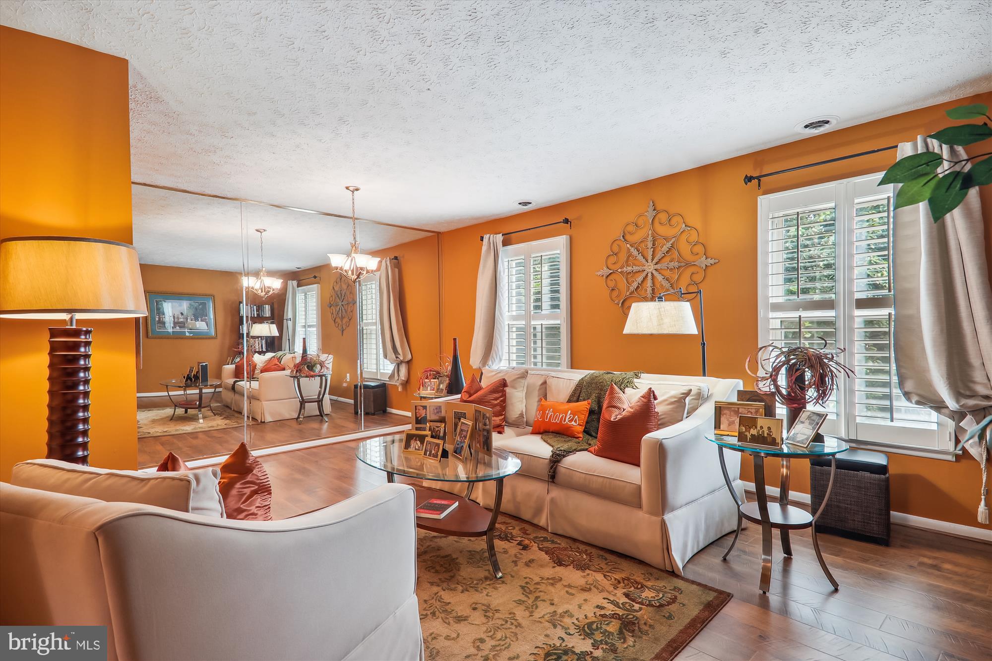 HILLCREST TOWNE - Residential