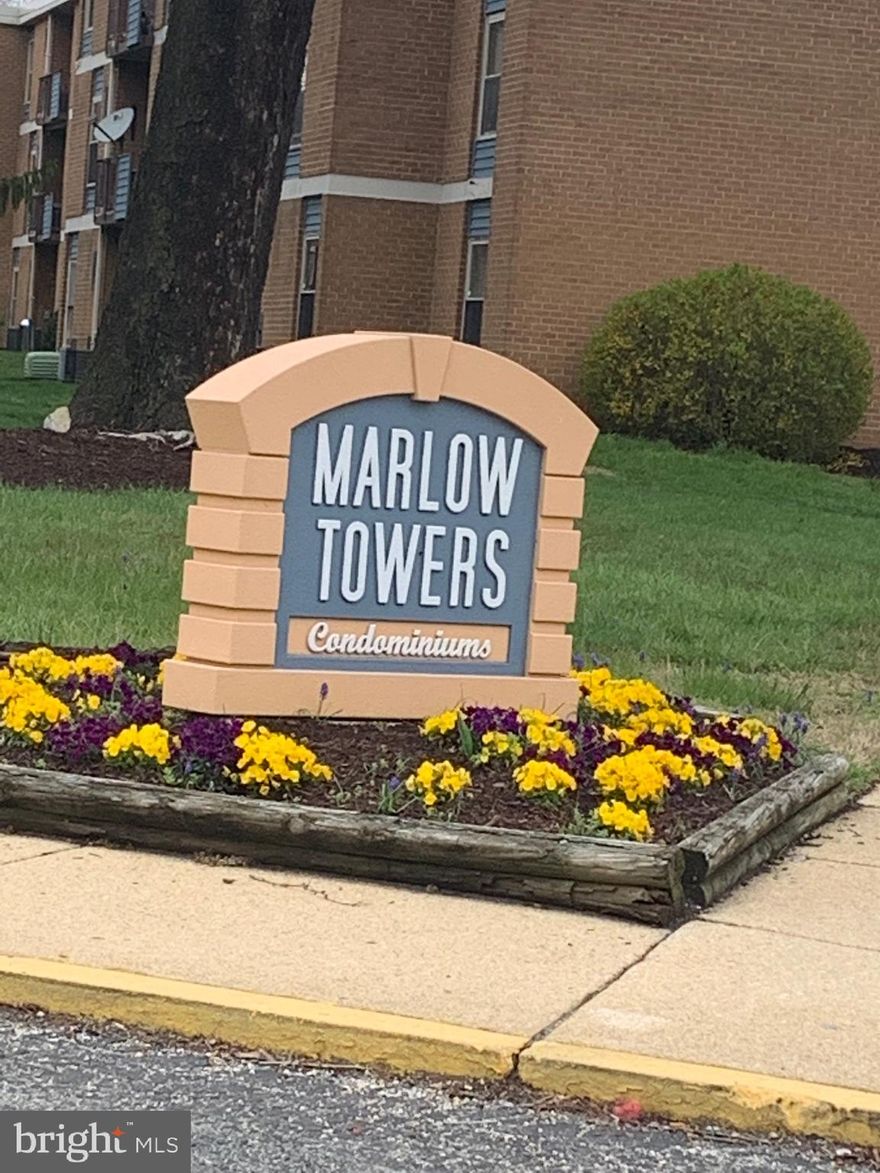 Turn-key ready is this spacious 2 bedroom/1 bath condo with new w/w carpet. Freshly painted, walk-in closet in master bedroom.  Enjoy that morning cup of coffee on your balcony off from the spacious living/dining area.  This condo is near many amenities; SUITLAND METRO Station, Rivertowne Shopping Ctr
Top Golf, Tanger Outlet, MGM Casino and the National Harbor. Close to Beltway= DC and Virginia.  
 GO AND SHOW -VACANT          SENTRILOCK ON DOOR           

(Not FHA or VA approved)