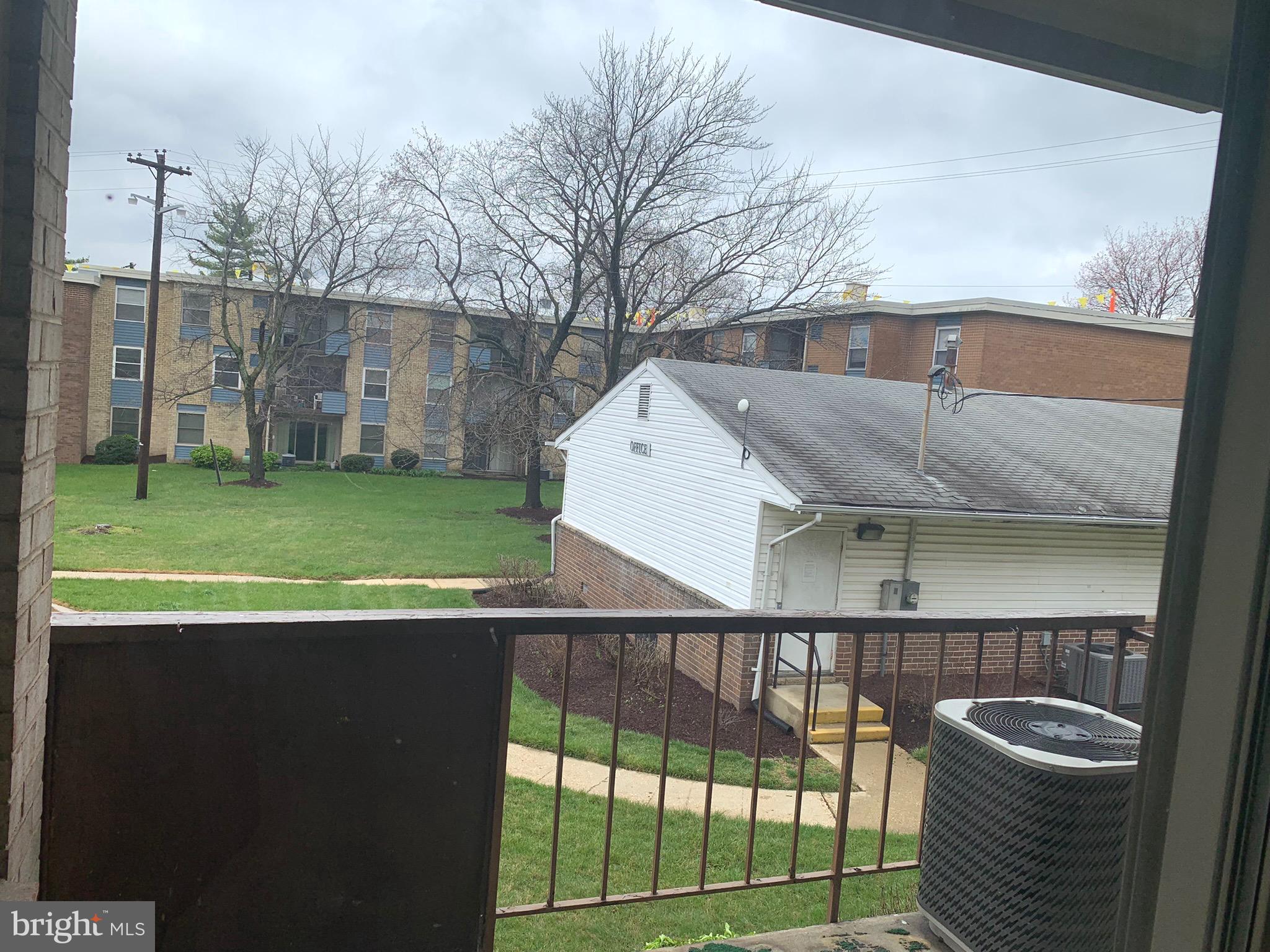 MARLOW TOWERS CONDOMINIUMS - Residential