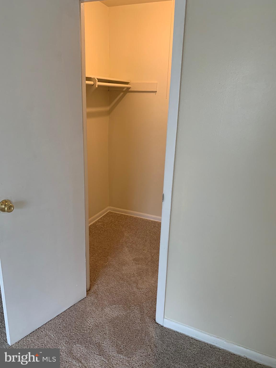 MARLOW TOWERS CONDOMINIUMS - Residential