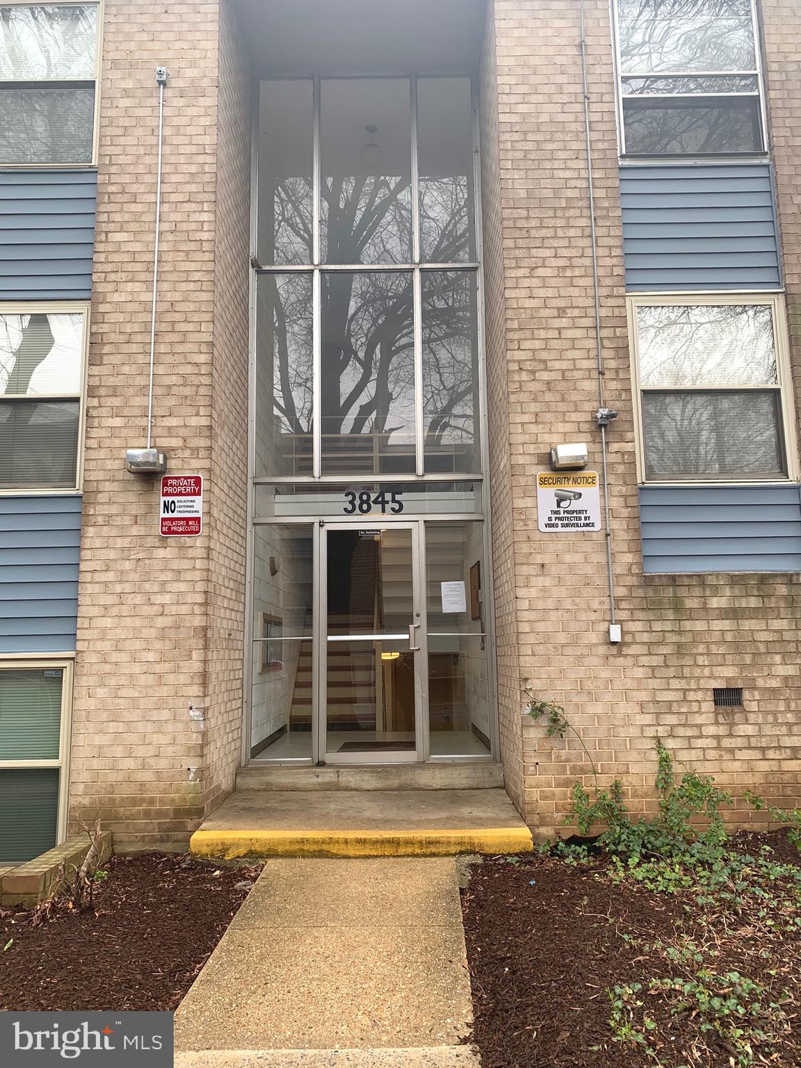 MARLOW TOWERS CONDOMINIUMS - Residential