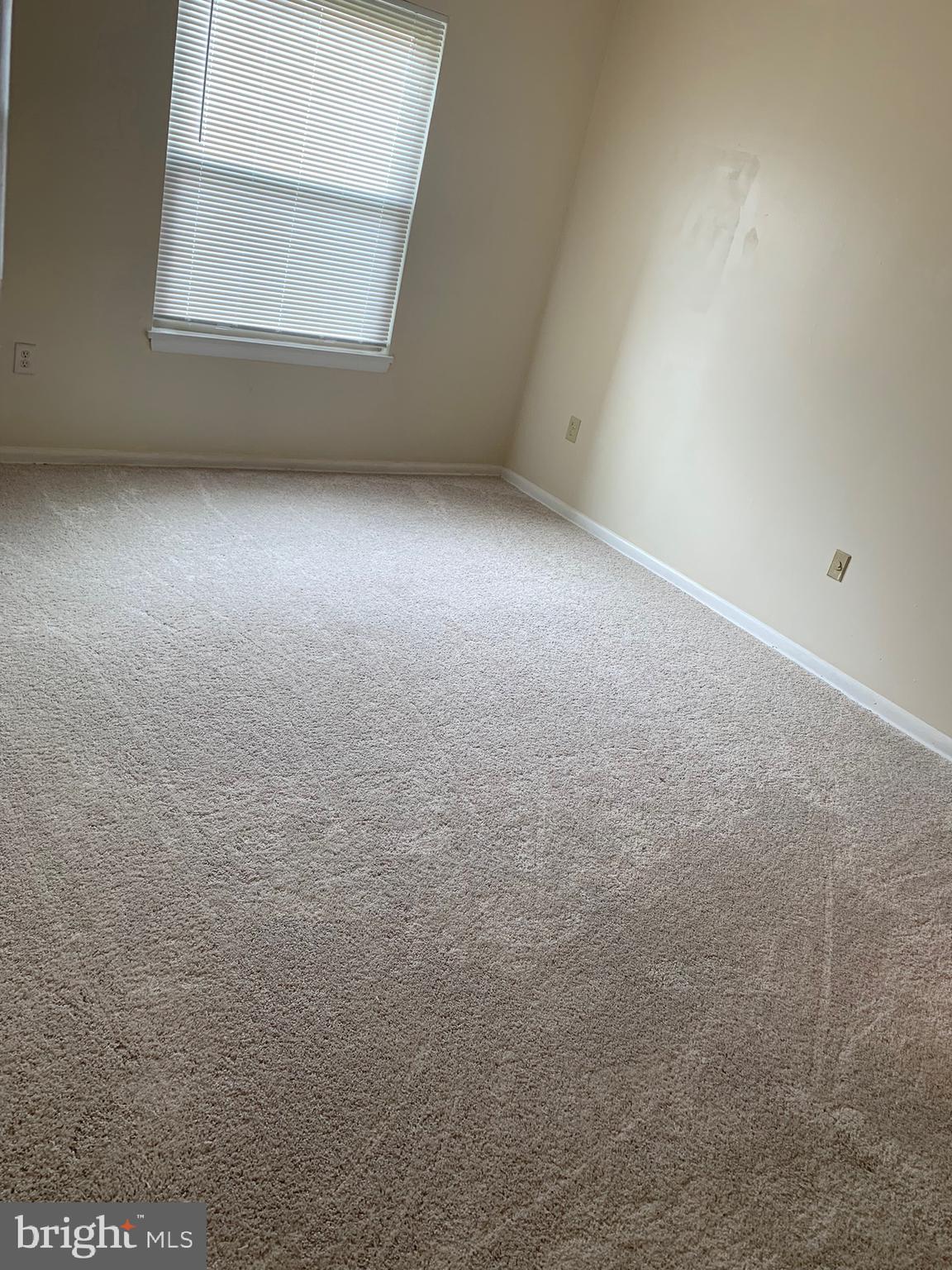 MARLOW TOWERS CONDOMINIUMS - Residential