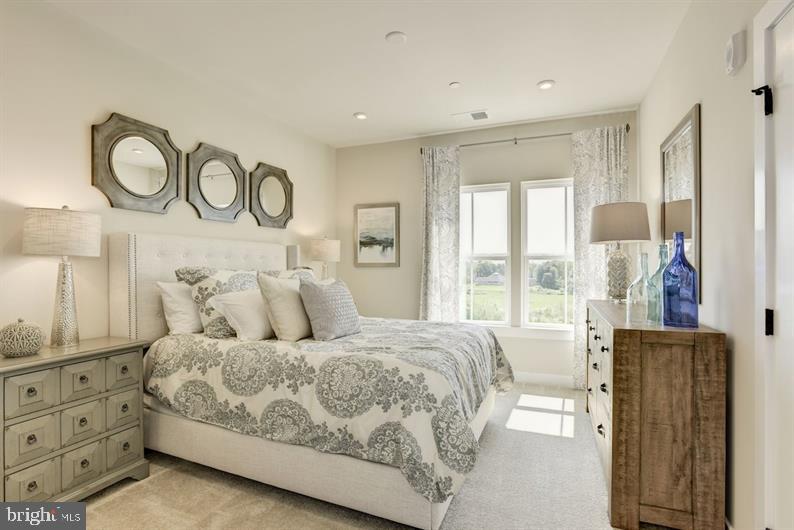 URBANA - Residential