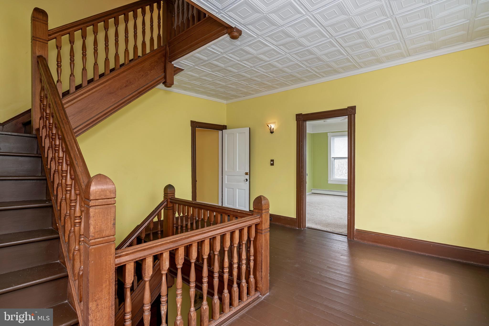 CAMBRIDGE HISTORIC DISTRICT - Residential