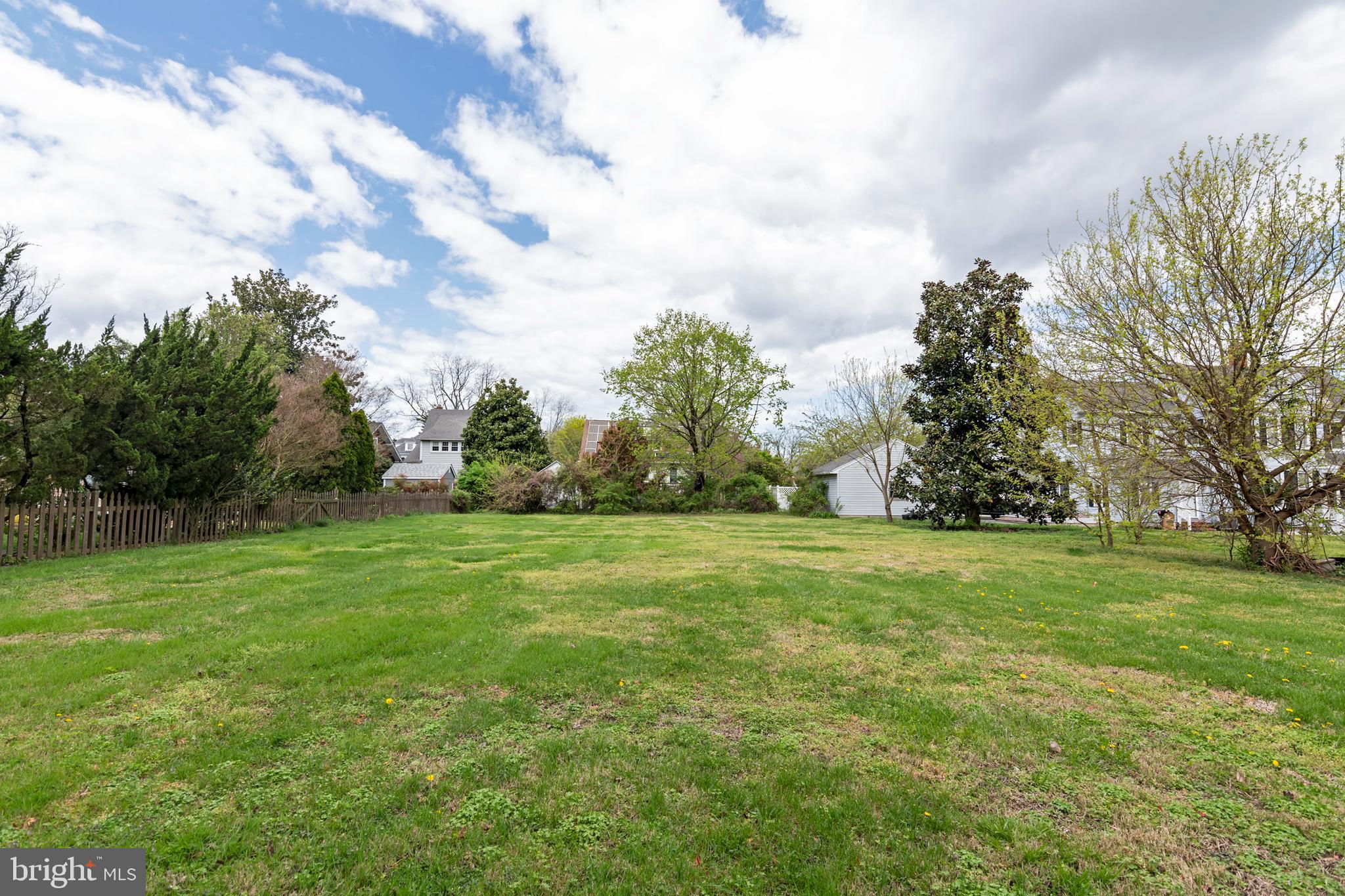 CAMBRIDGE HISTORIC DISTRICT - Residential