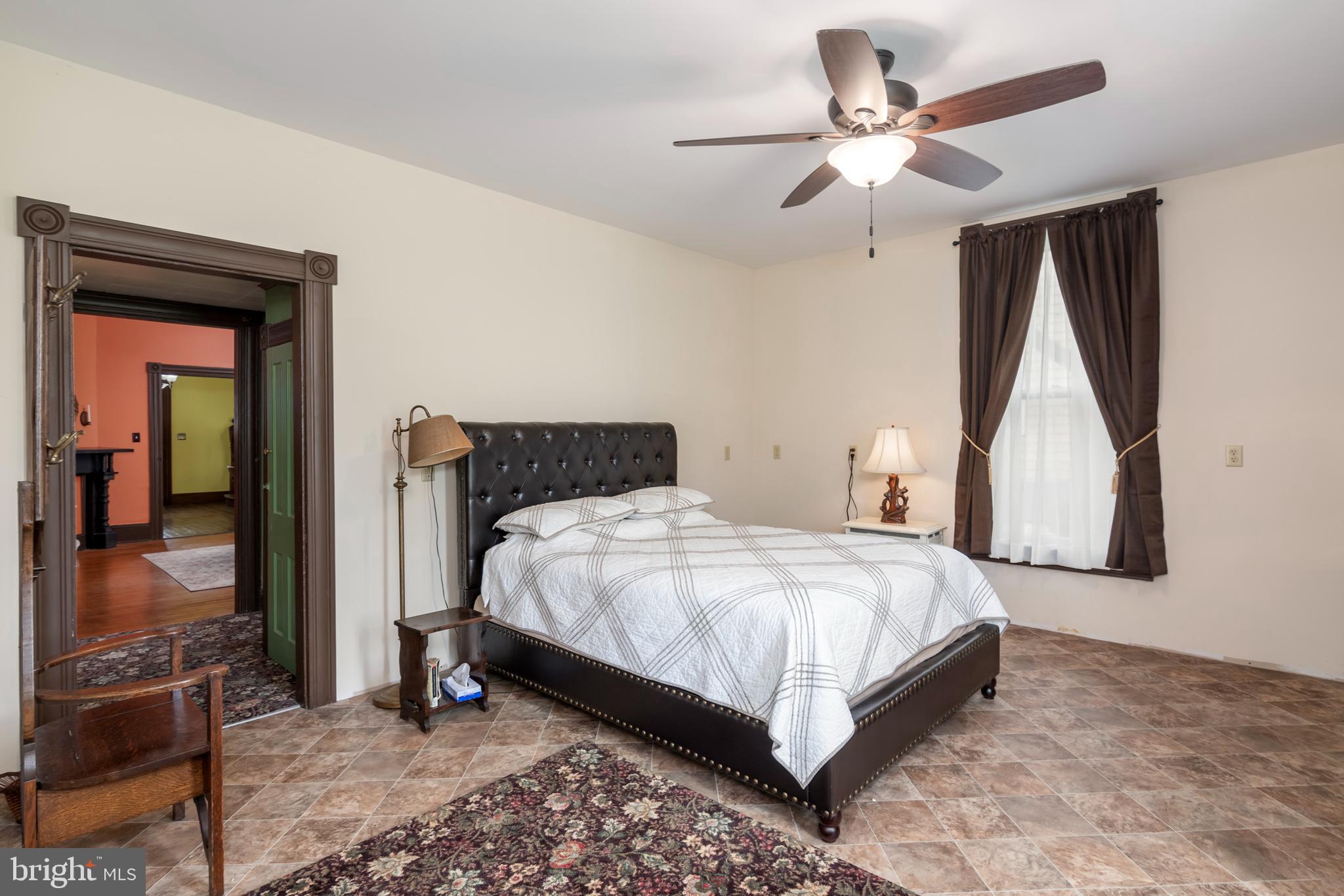 CAMBRIDGE HISTORIC DISTRICT - Residential