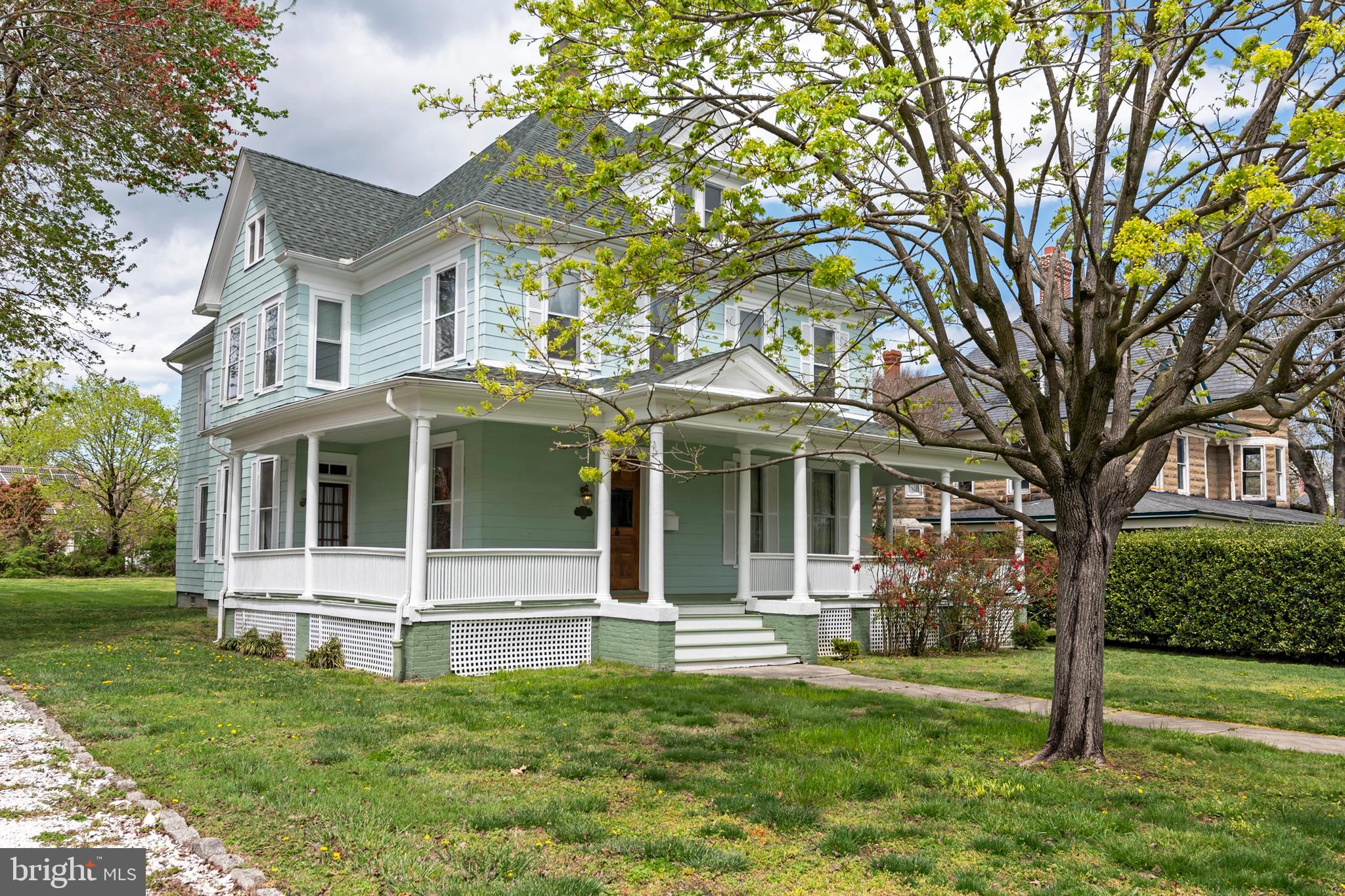CAMBRIDGE HISTORIC DISTRICT - Residential
