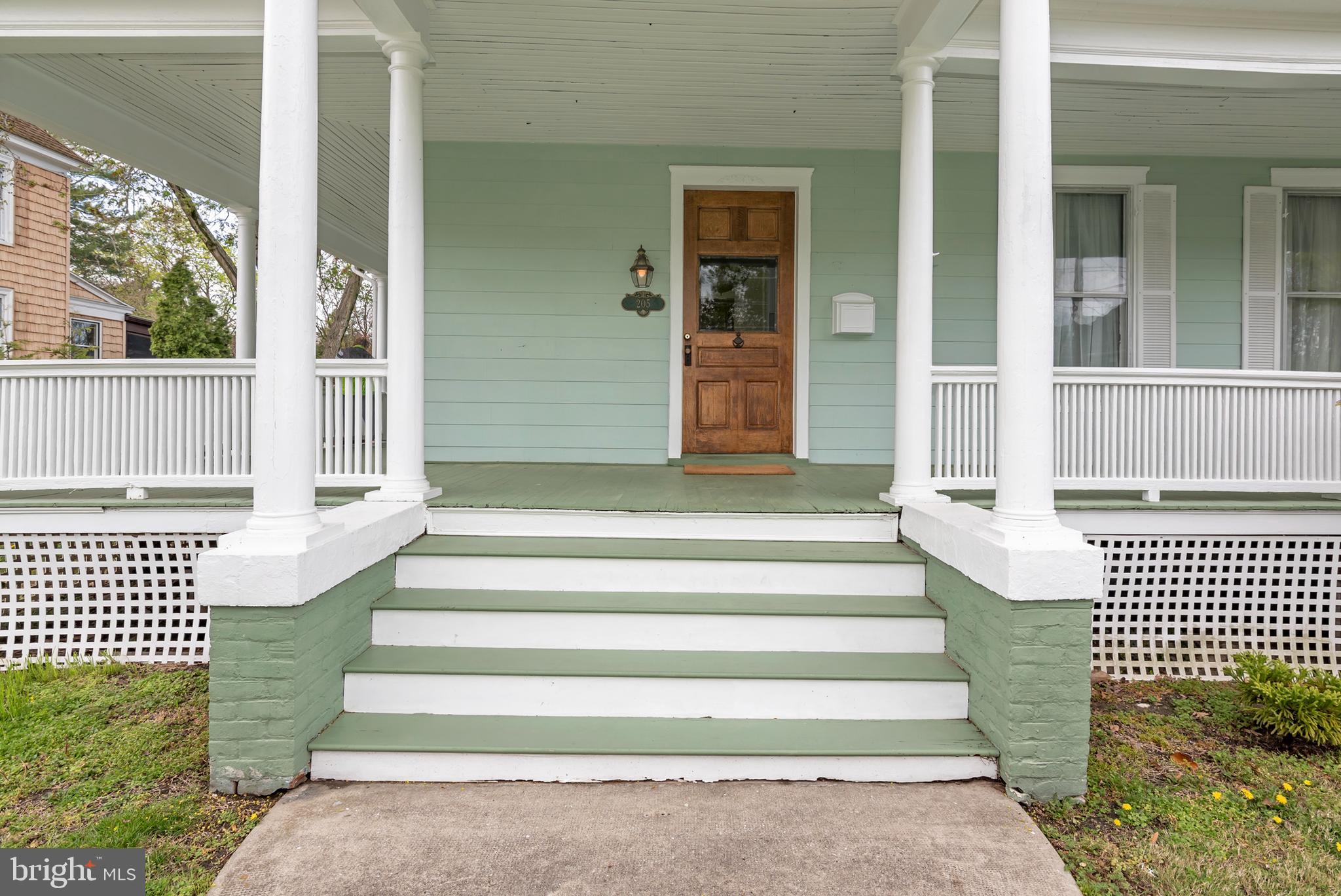 CAMBRIDGE HISTORIC DISTRICT - Residential