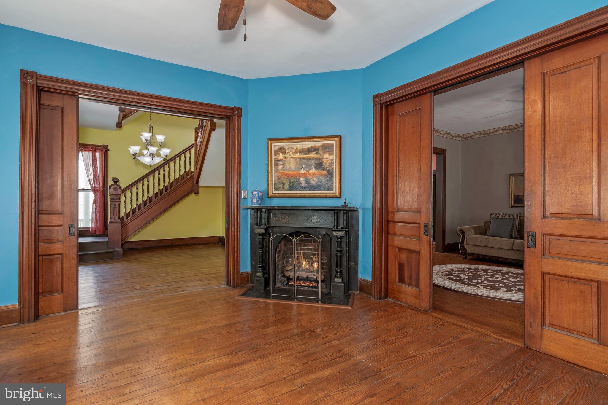 CAMBRIDGE HISTORIC DISTRICT - Residential