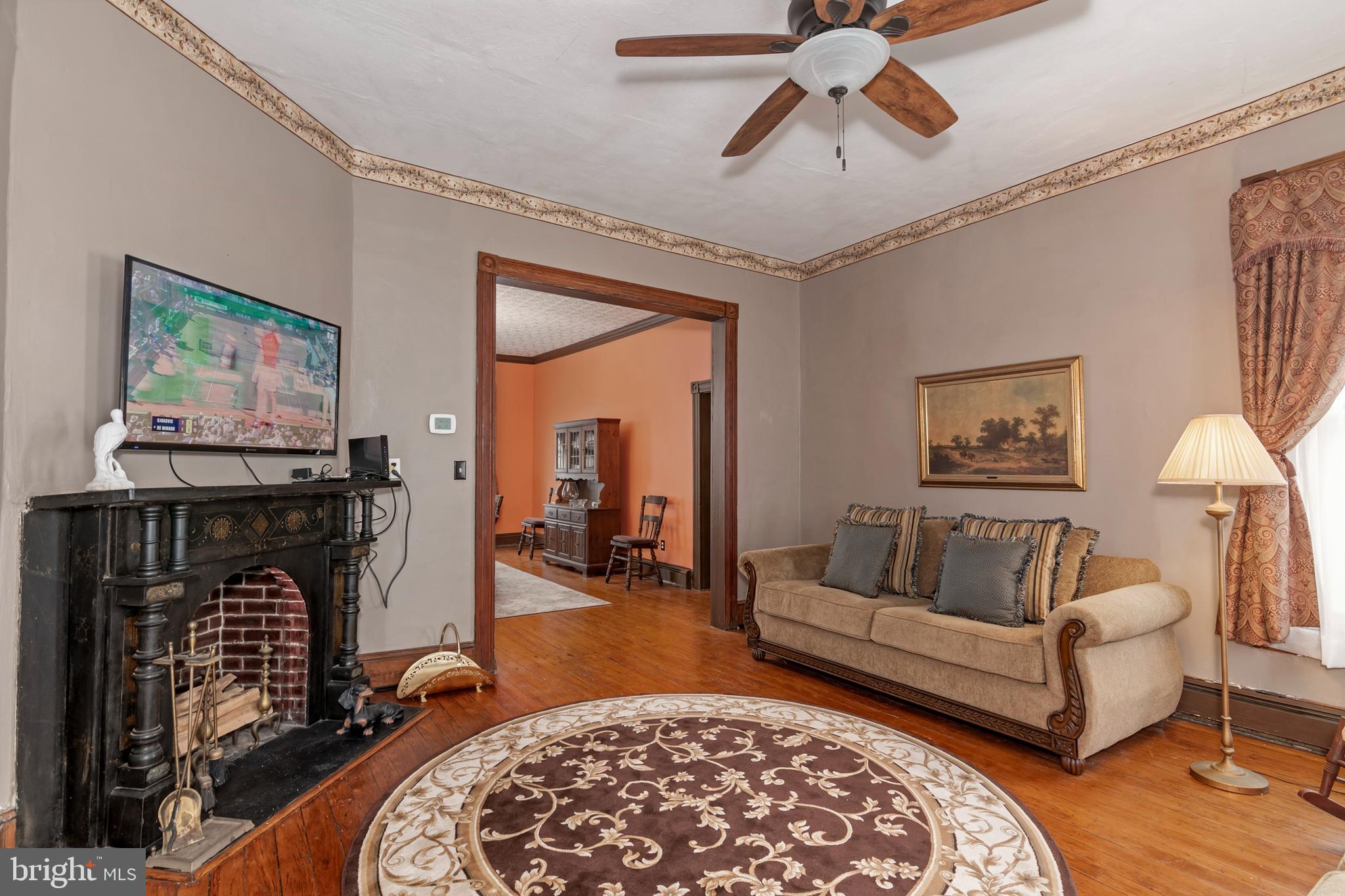 CAMBRIDGE HISTORIC DISTRICT - Residential