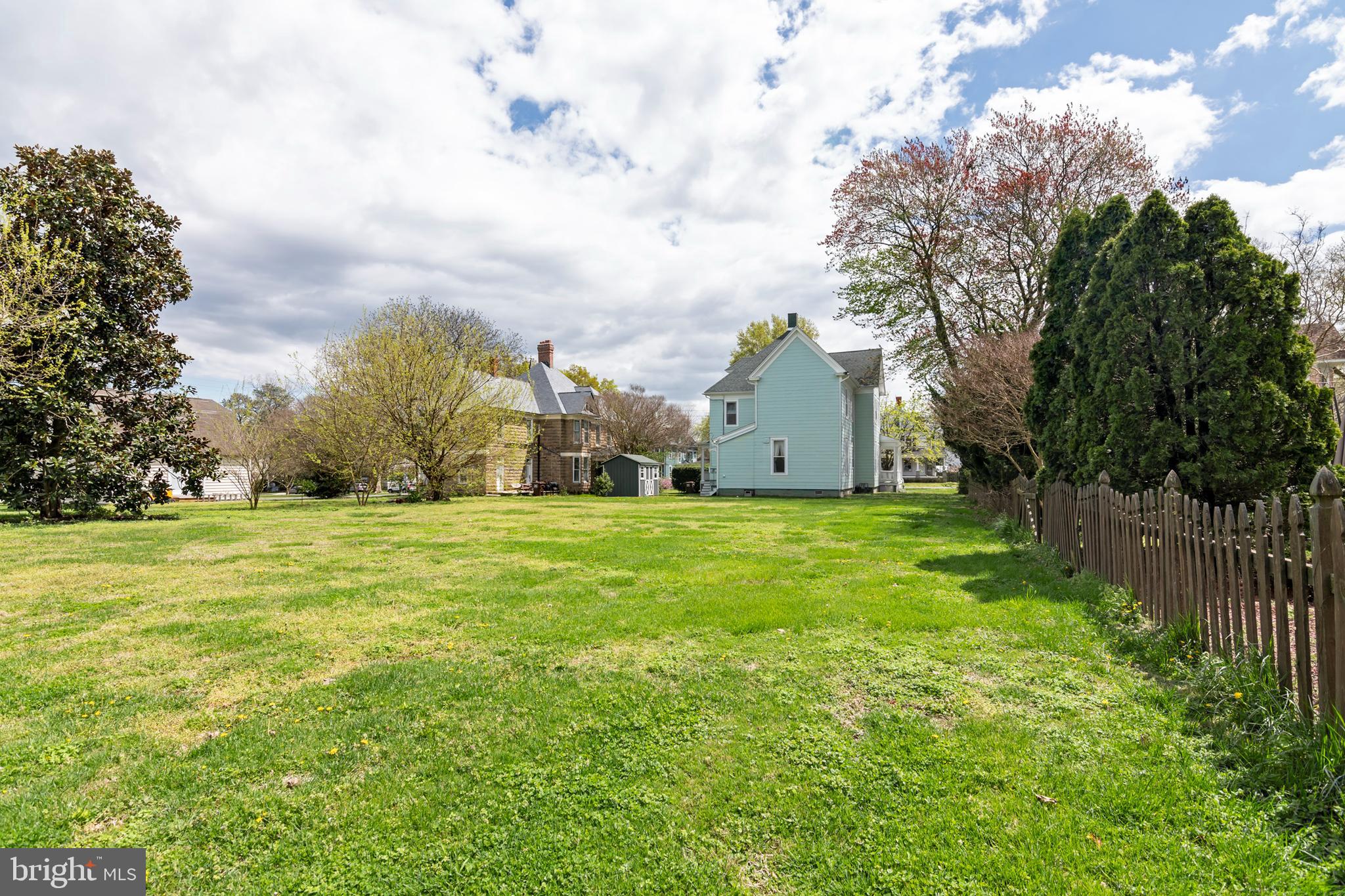 CAMBRIDGE HISTORIC DISTRICT - Residential