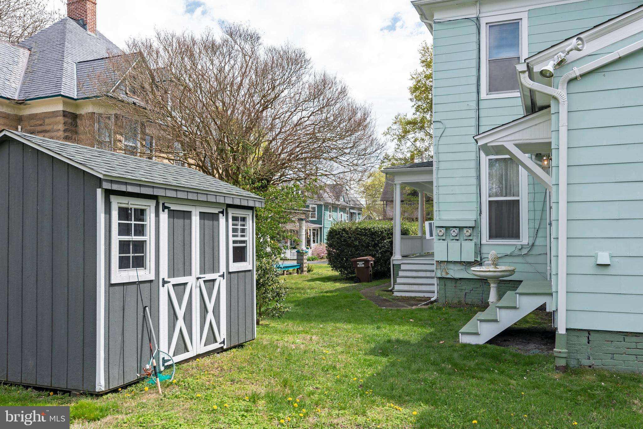 CAMBRIDGE HISTORIC DISTRICT - Residential
