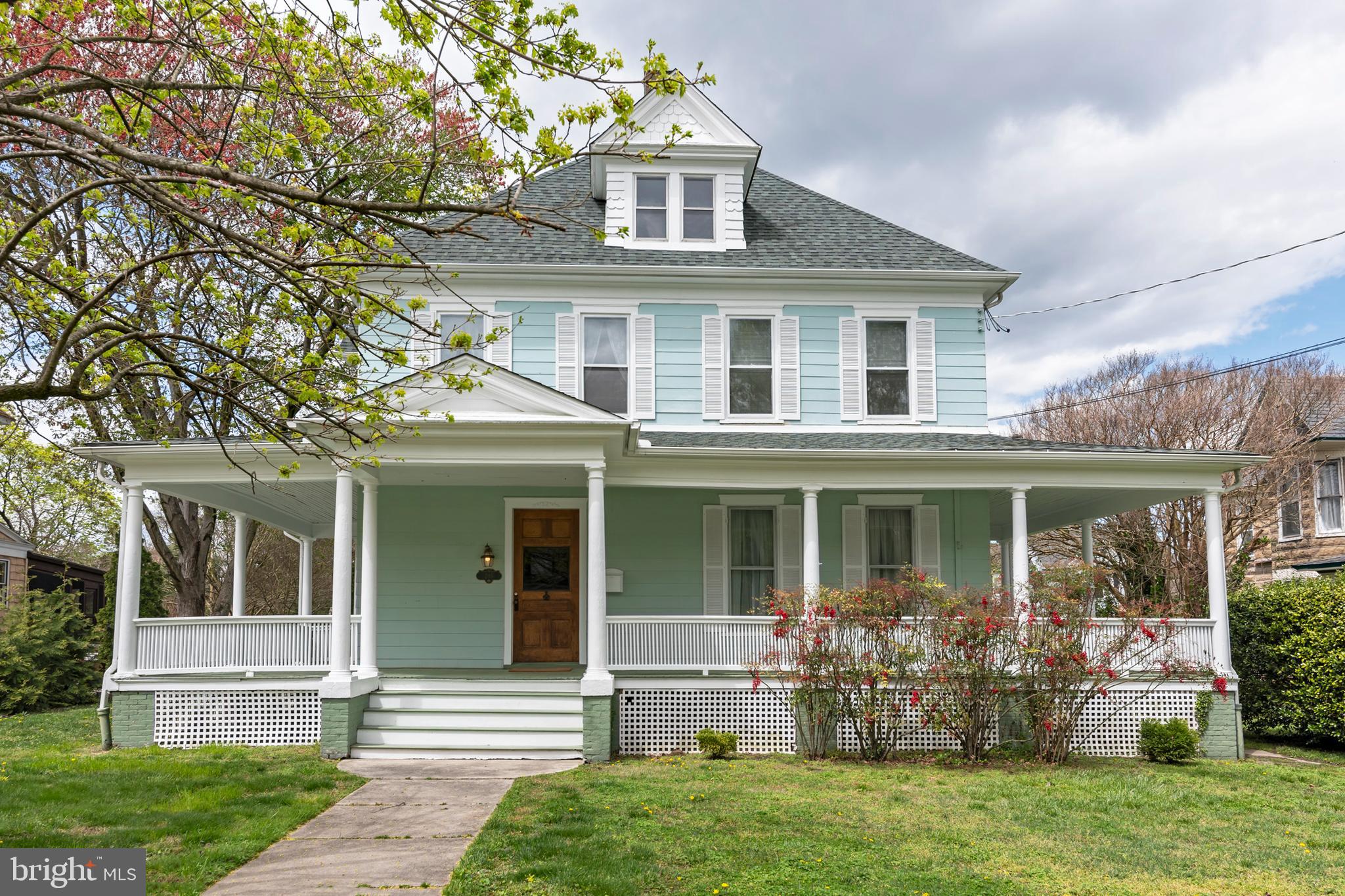 CAMBRIDGE HISTORIC DISTRICT - Residential