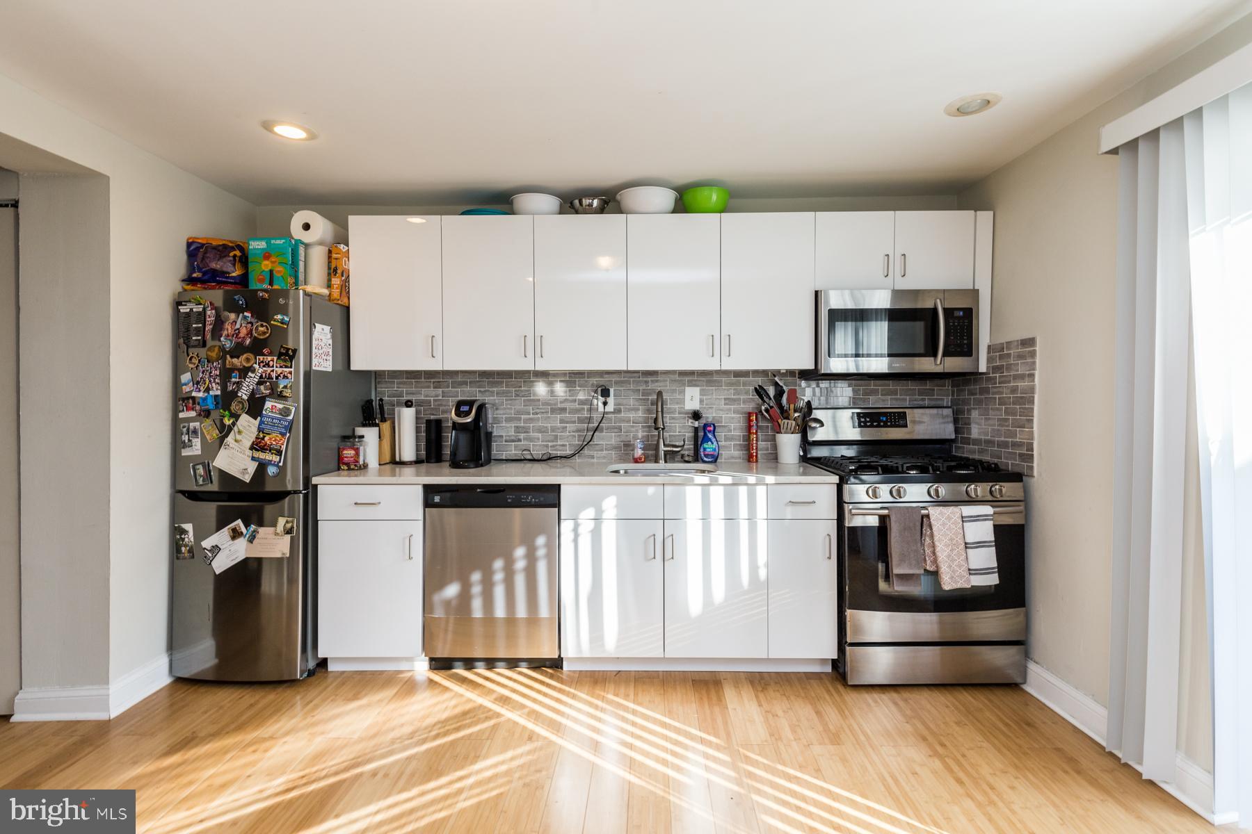 POINT BREEZE - Residential Lease