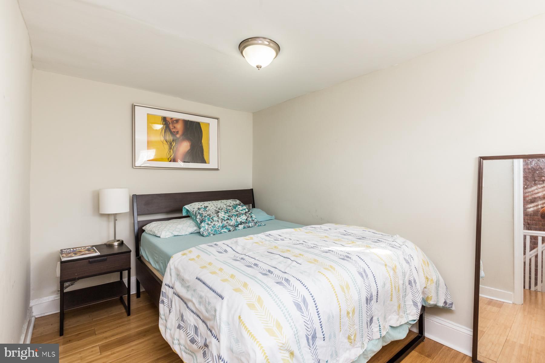 POINT BREEZE - Residential Lease