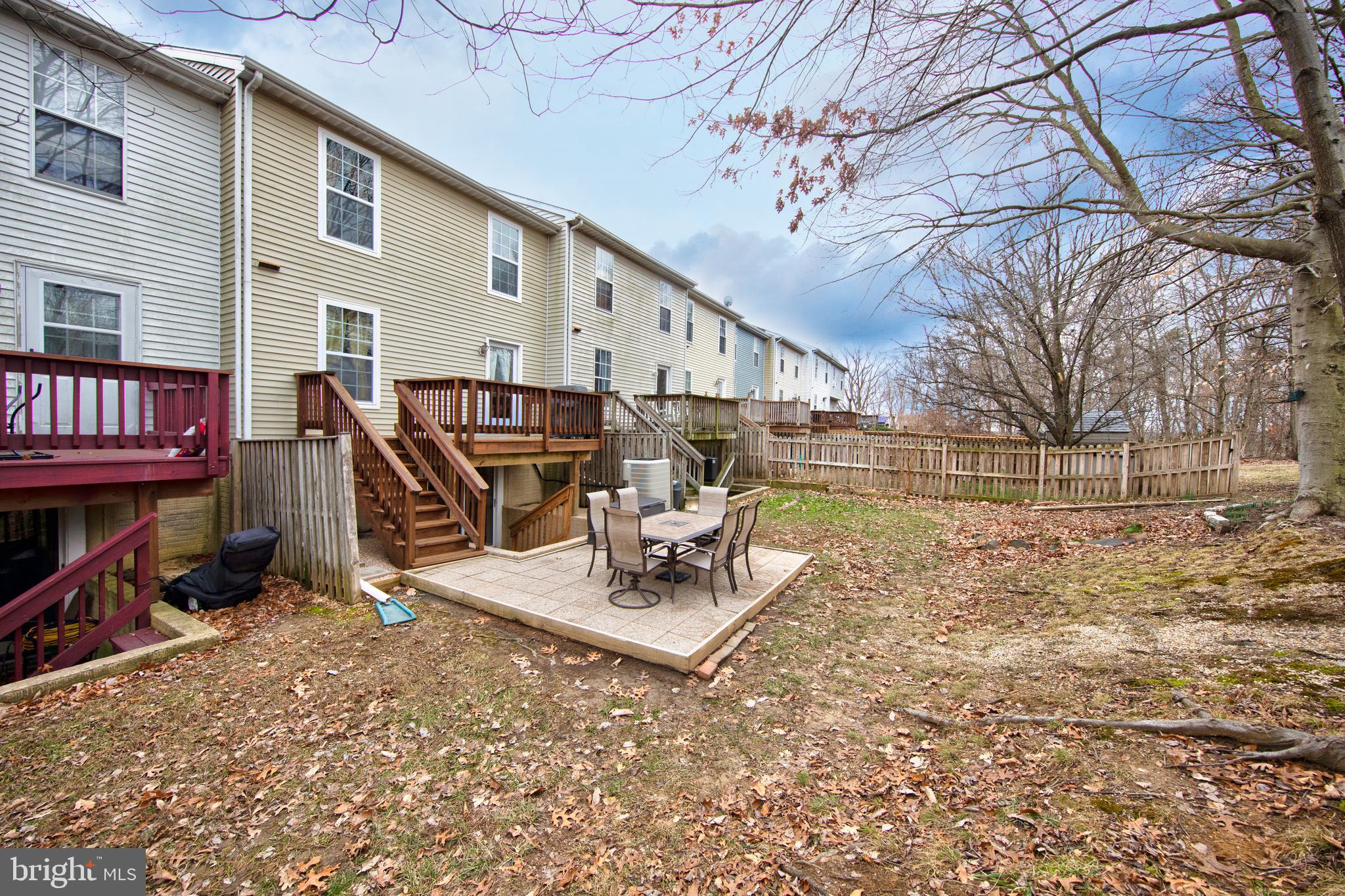 RIVERSIDE - Residential