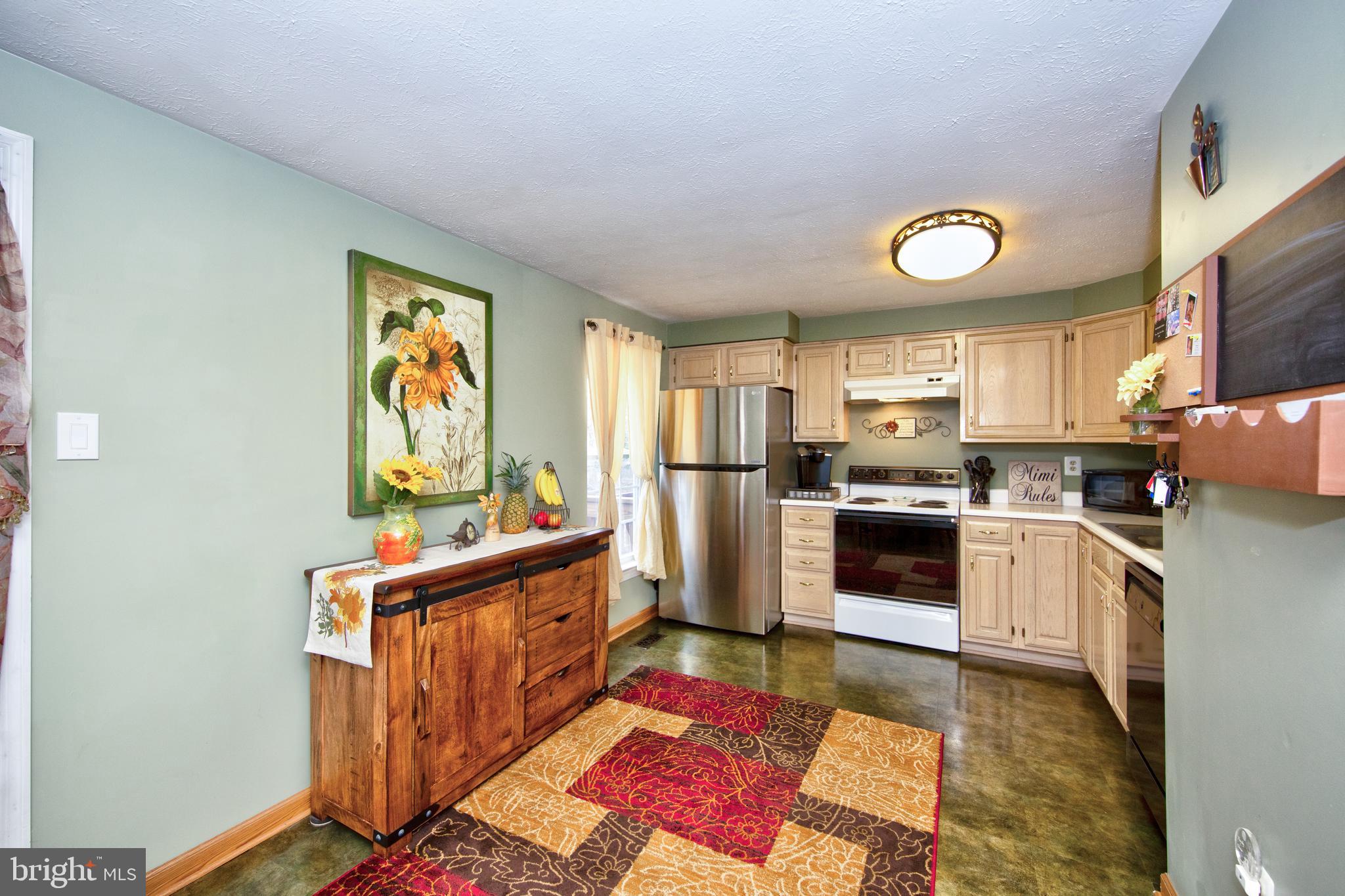 RIVERSIDE - Residential