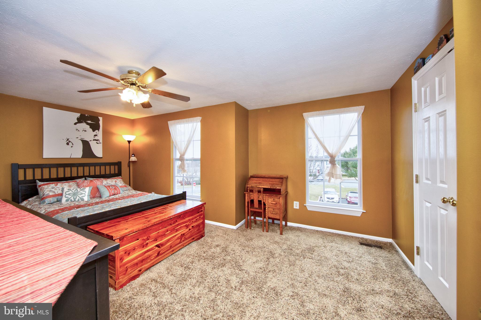 RIVERSIDE - Residential