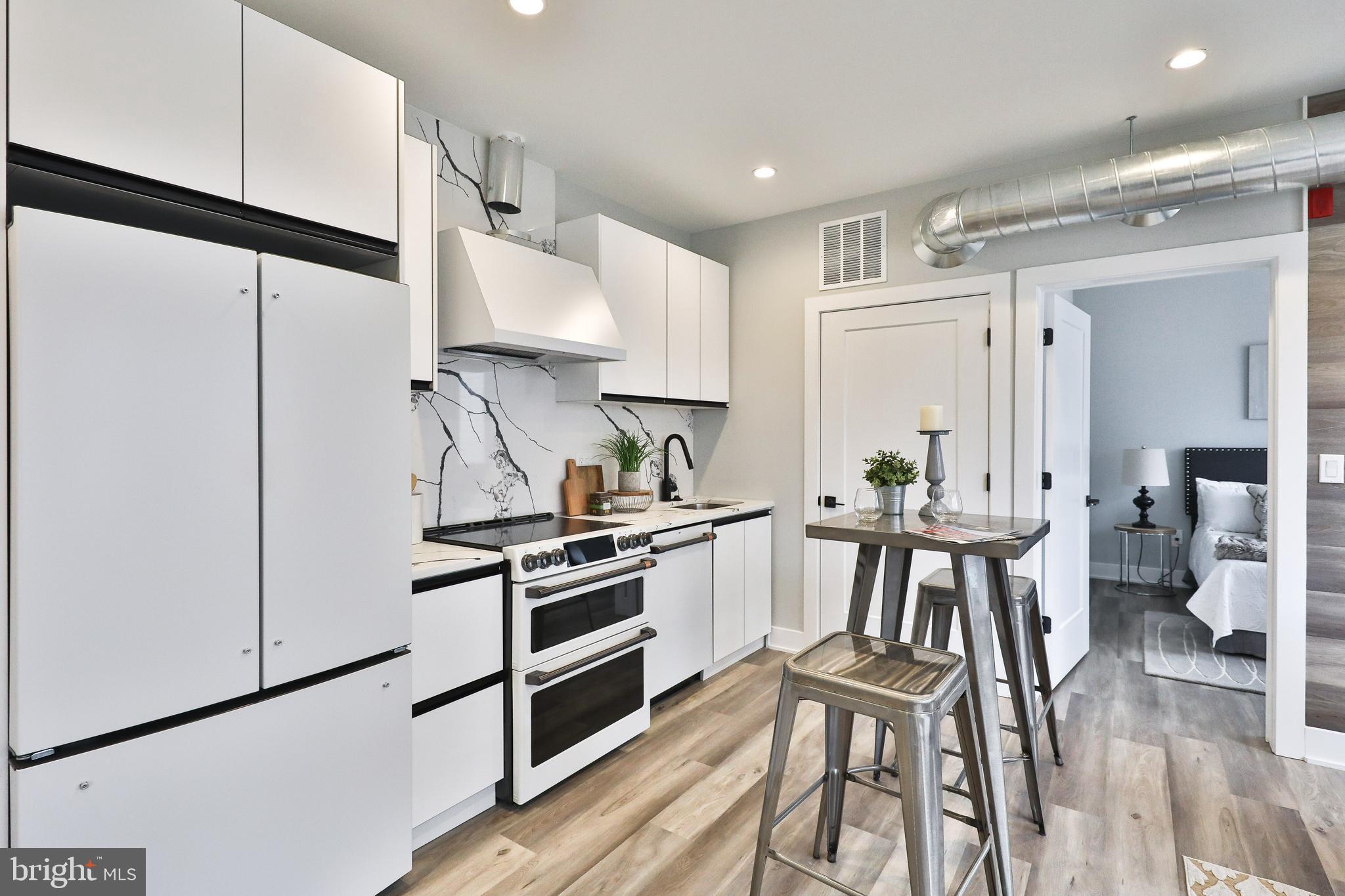 1612 CAMBRIDGE ST 307