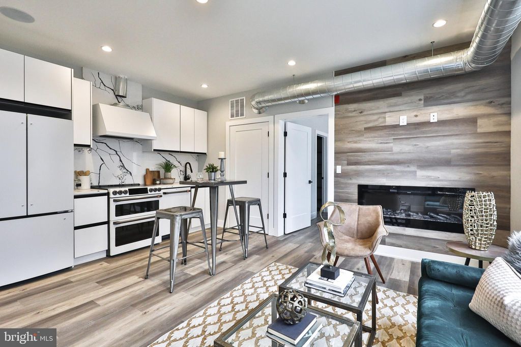 Photo of 1612 Cambridge St #307, PHILADELPHIA, PA 19130 (MLS # PAPH2547620)