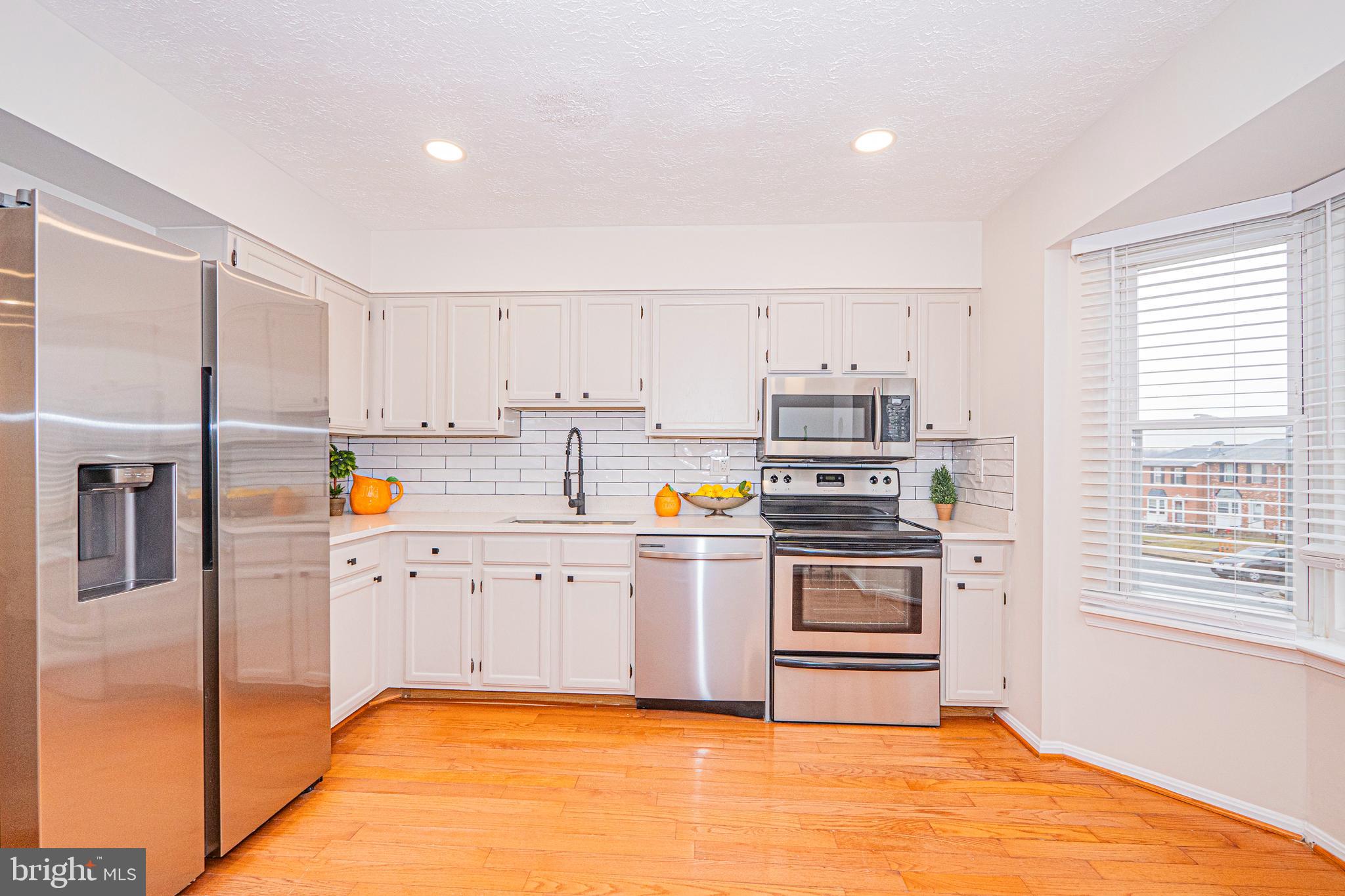 OAK HURST - Residential