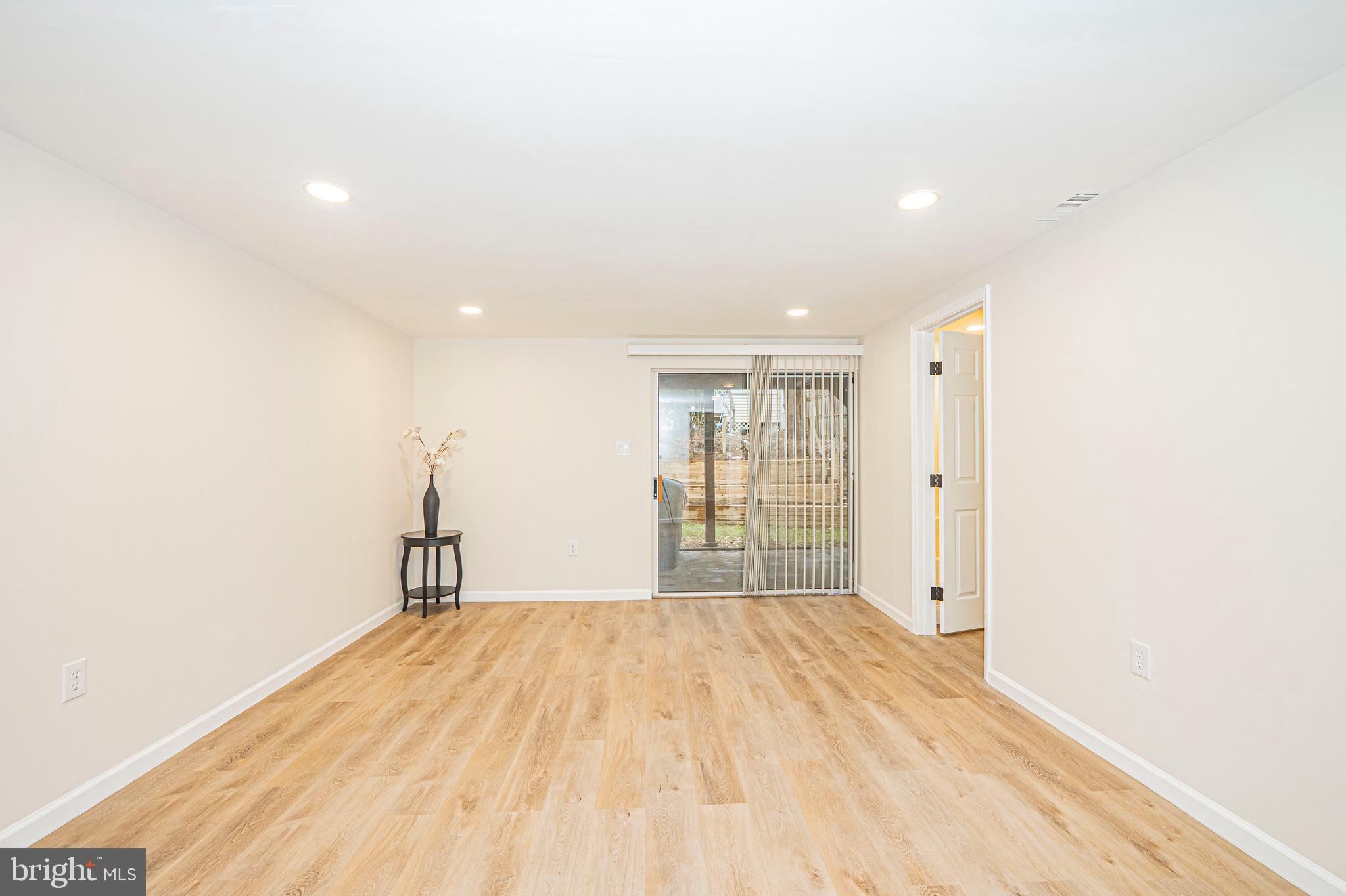 OAK HURST - Residential