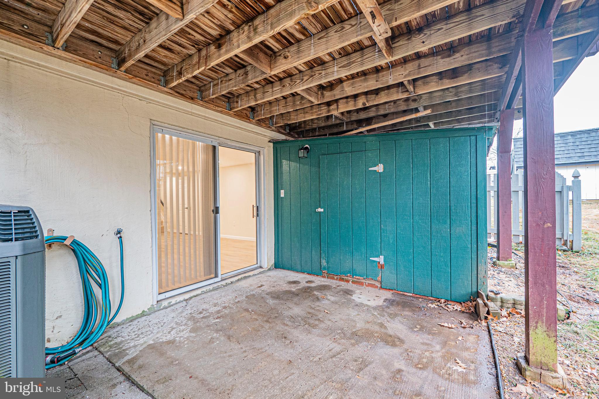 OAK HURST - Residential