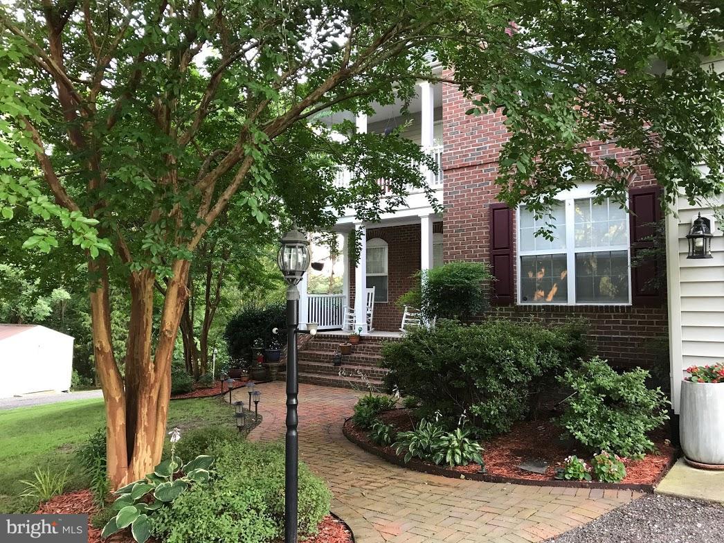 HERITAGE HILL - Residential