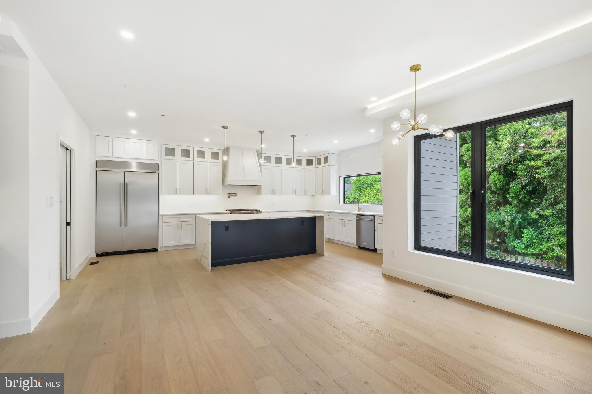 KENSINGTON TERRACE - Residential