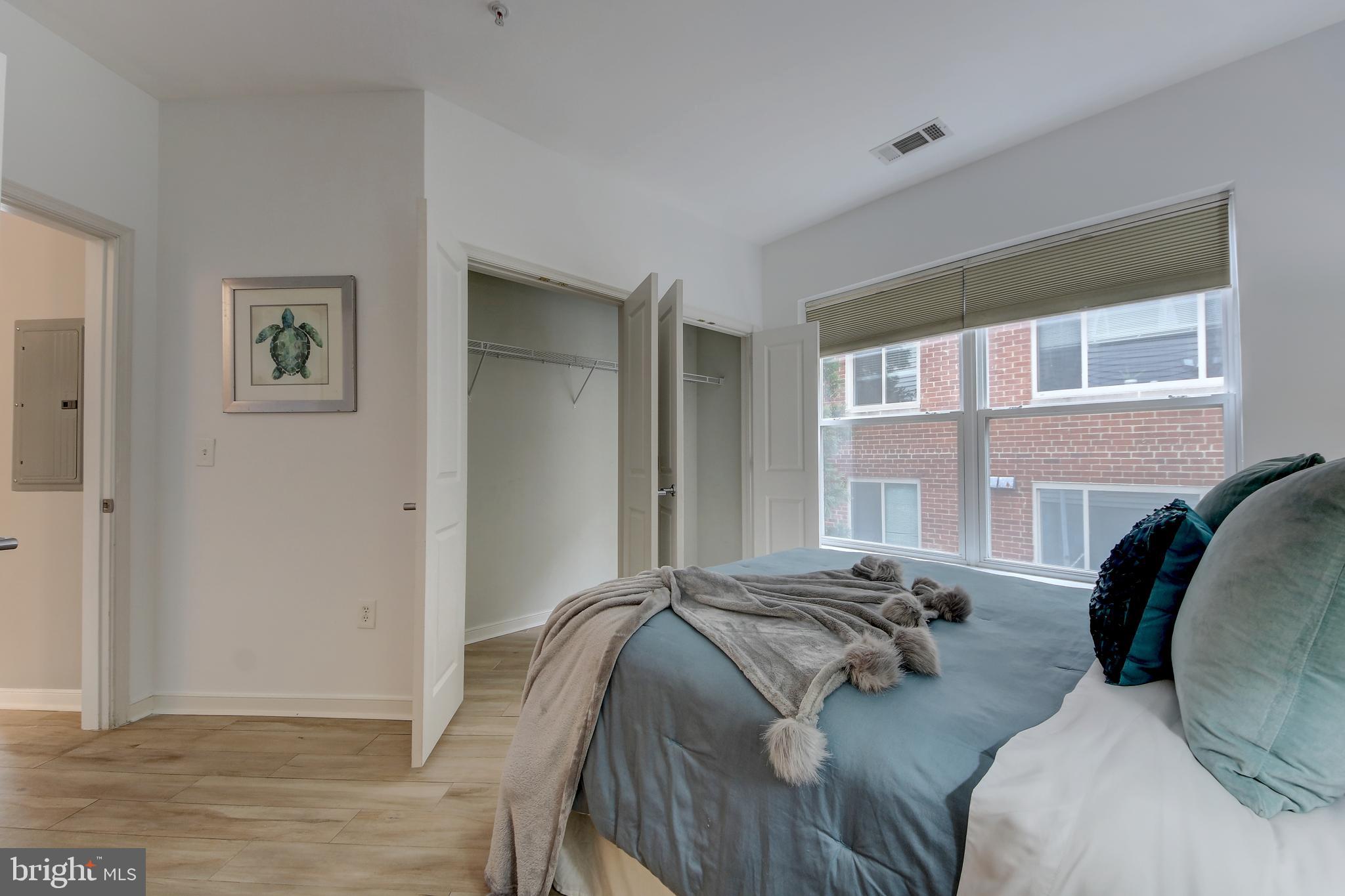 8045 AT SILVER SPRING METRO - Residential