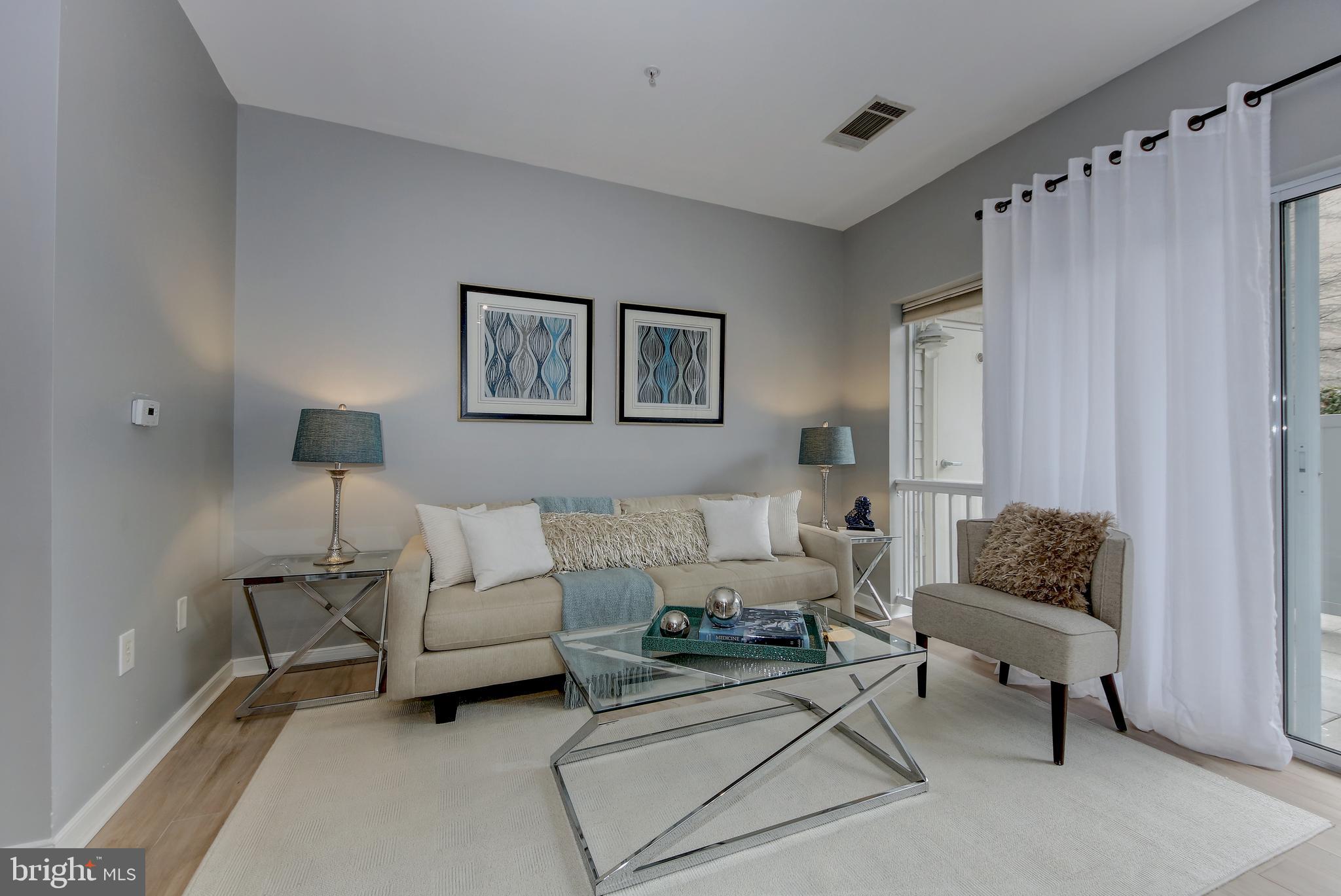 8045 AT SILVER SPRING METRO - Residential